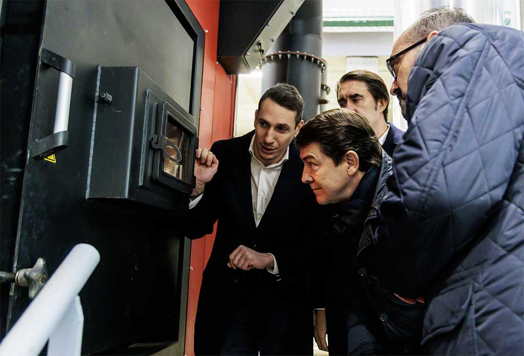 imagen presidente junta cyl manueco ponferrada red calor