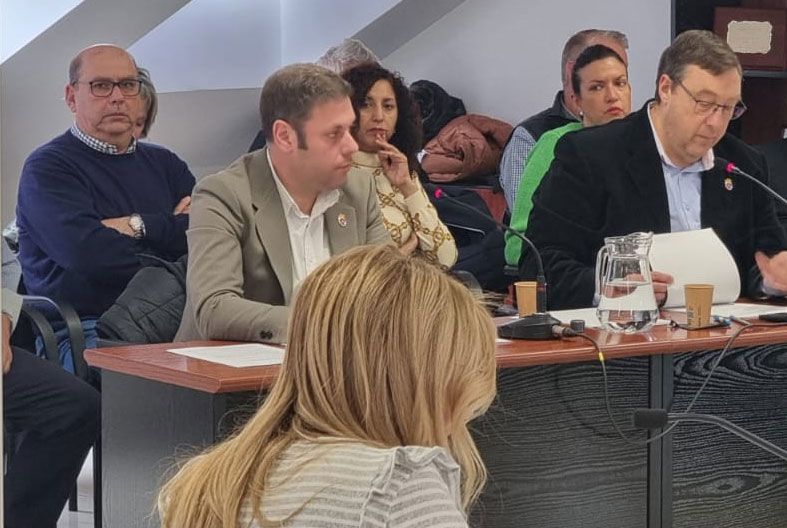 Coalición por El Bierzo ve un Consejo Comarcal "sin proyecto y sin rumbo" tras "más de 650 días sin presupuestos"