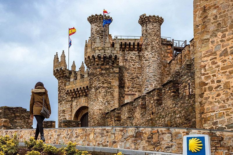 "Mujeres, creadoras, inmortales": nueva exposición en la Biblioteca del Castillo