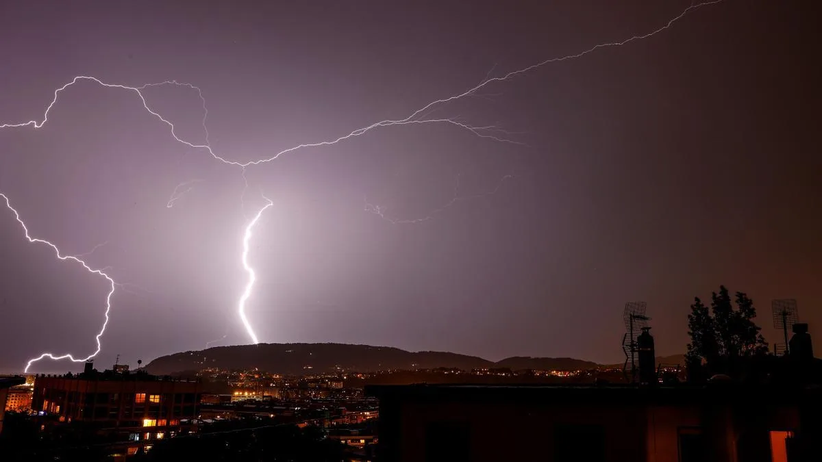 Aemet activa avisos amarillos por tormentas en Castilla y León