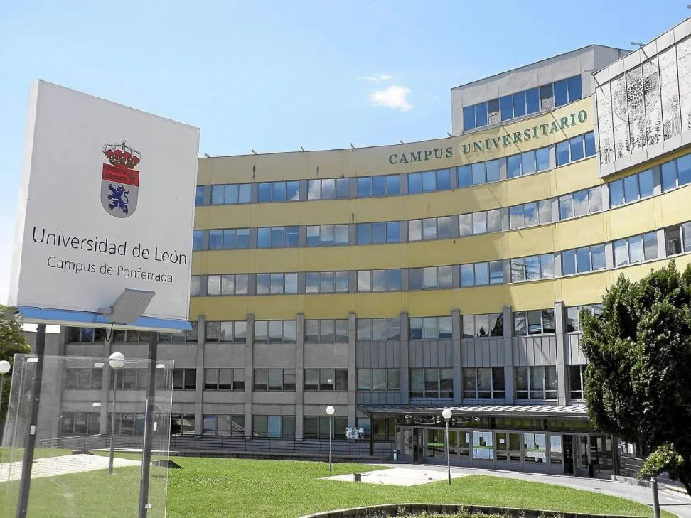 La Federación vecinal del Bierzo exige el Grado de Medicina en Ponferrada para afrontar la crisis sanitaria