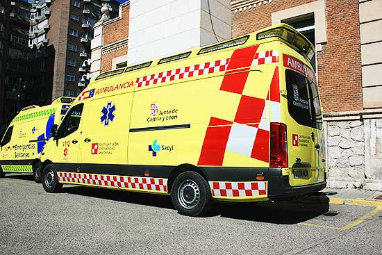 imagen ambulancia sacyl