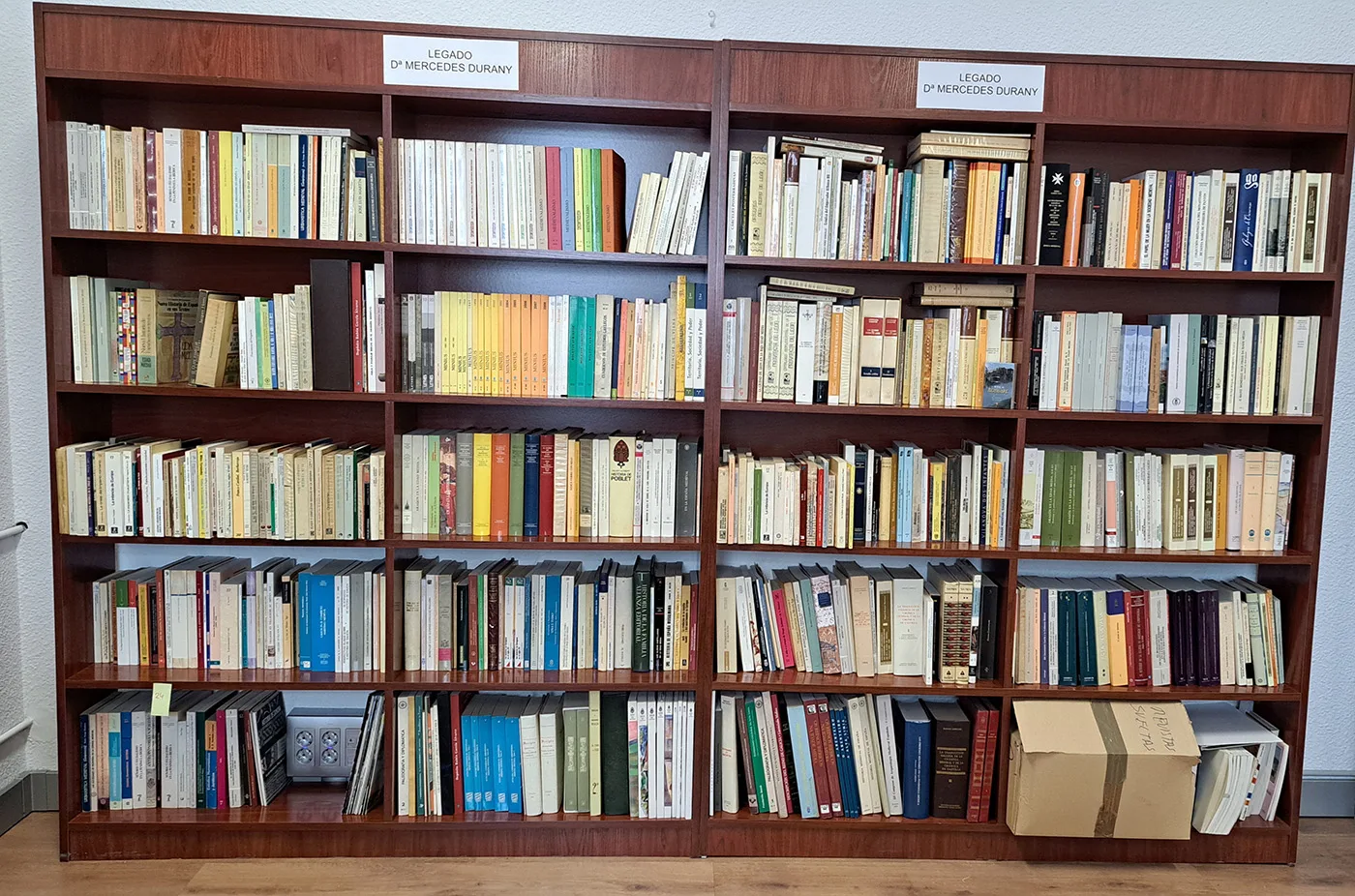 La Biblioteca Municipal de Ponferrada enriquece su fondo bibliográfico con una valiosa donación de Mercedes Durany Castrillo