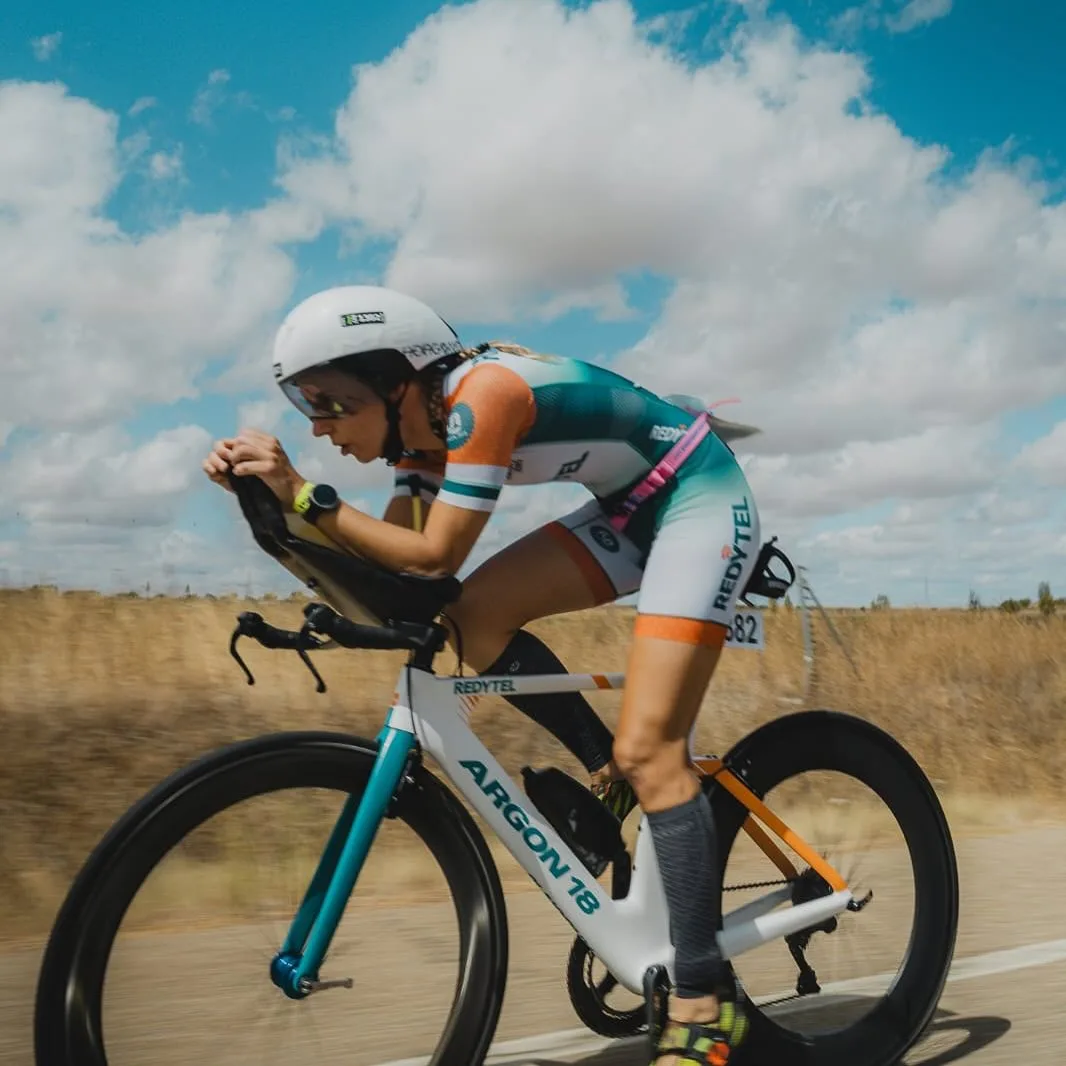 Carolina Laurentiu (Redytel) competirá en el desafiante Norseman Xtreme Triathlon