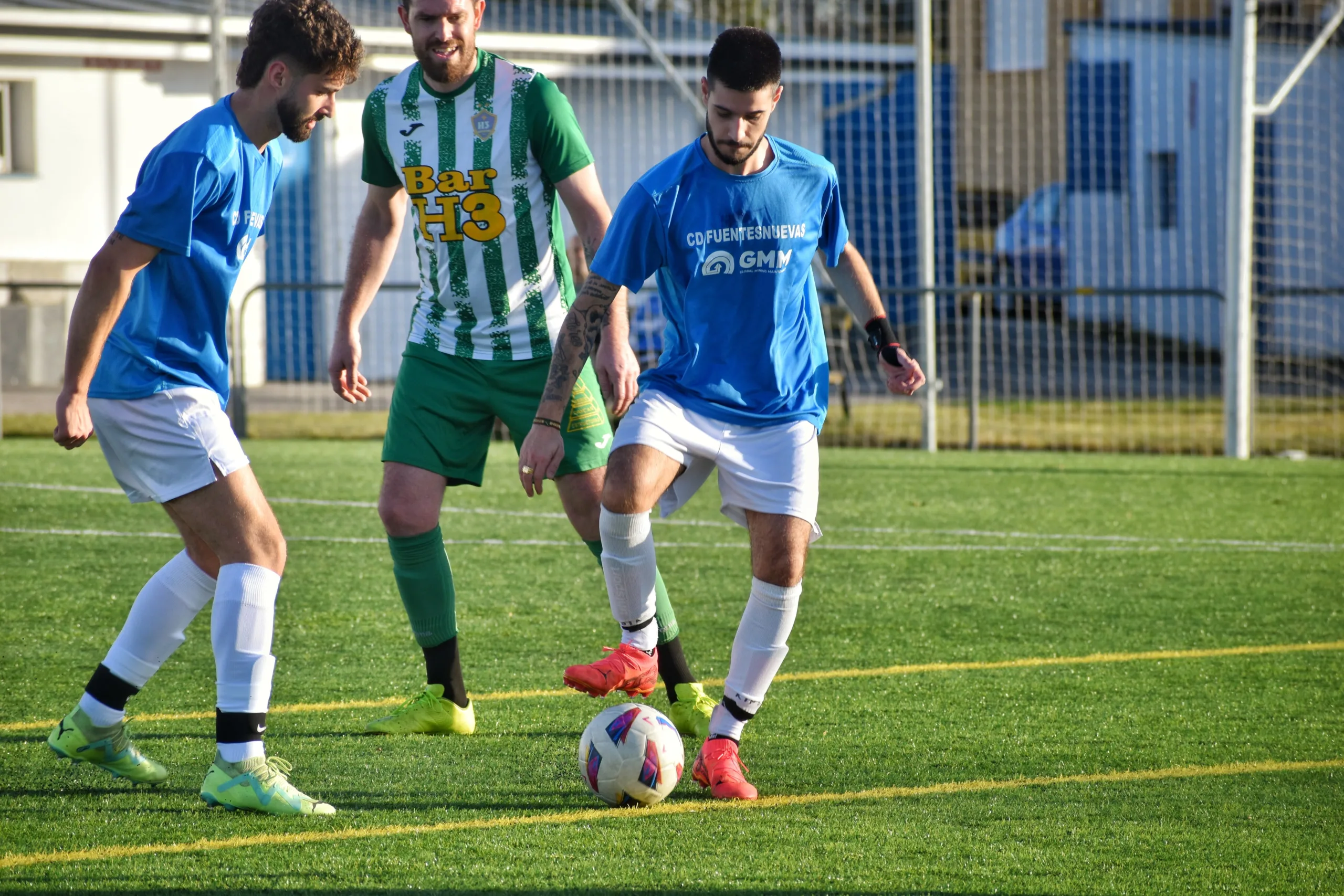 [FOTOS] Victoria del Dehesas H3 ante Fuentesnuevas GMM en la Liga de Amigos del Bierzo