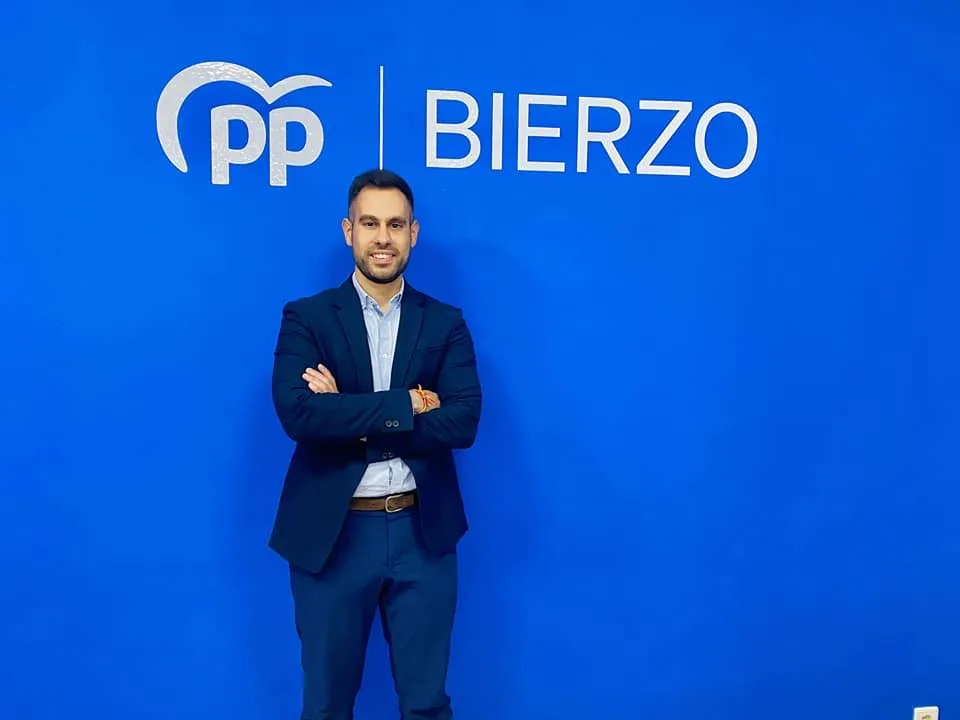El PP exige la dimisión de Silvia Cao tras el anuncio de privatización en Bembibre