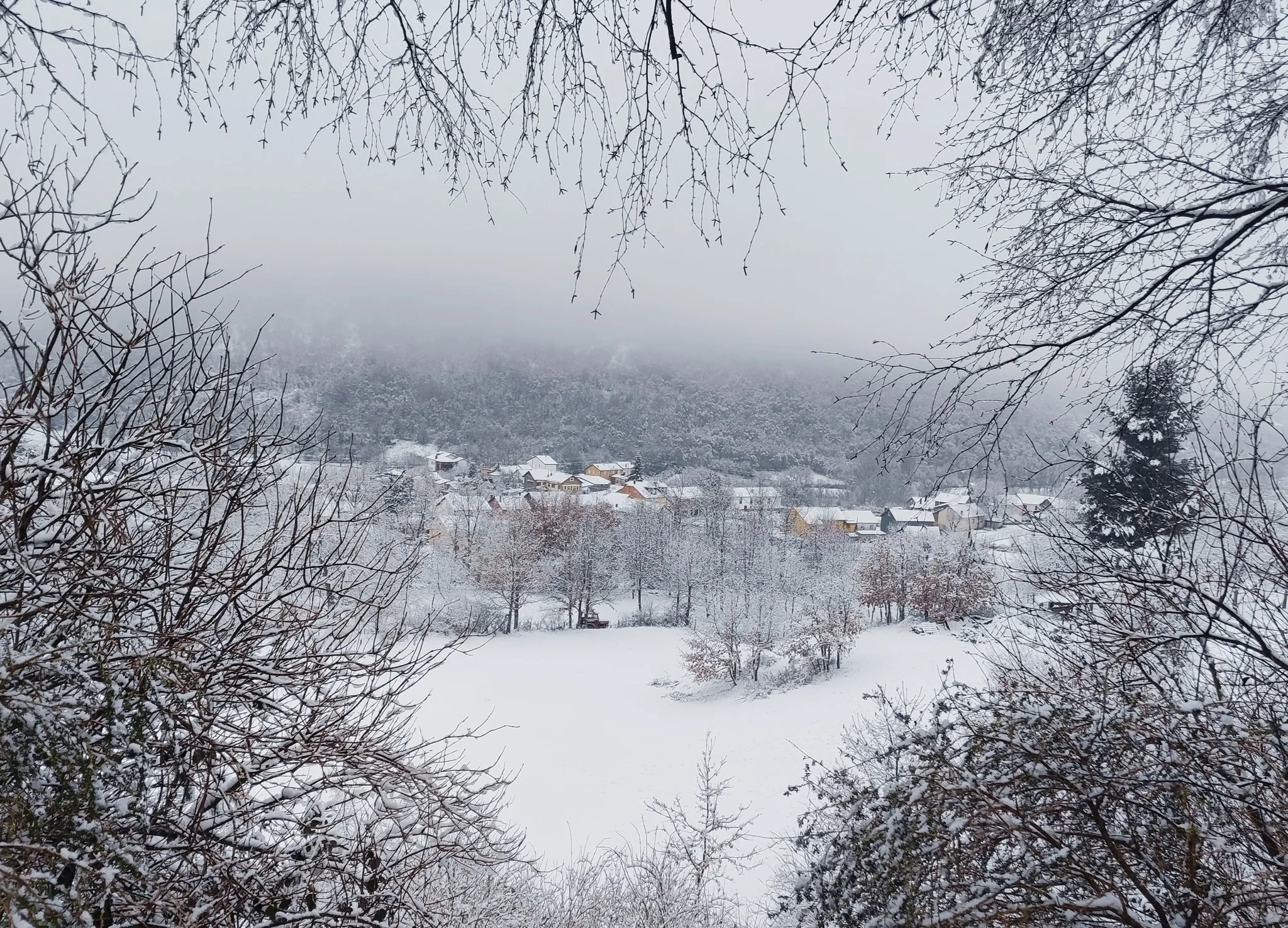 El Valle de Laciana celebra el World Snow Day con una sorpresa blanca