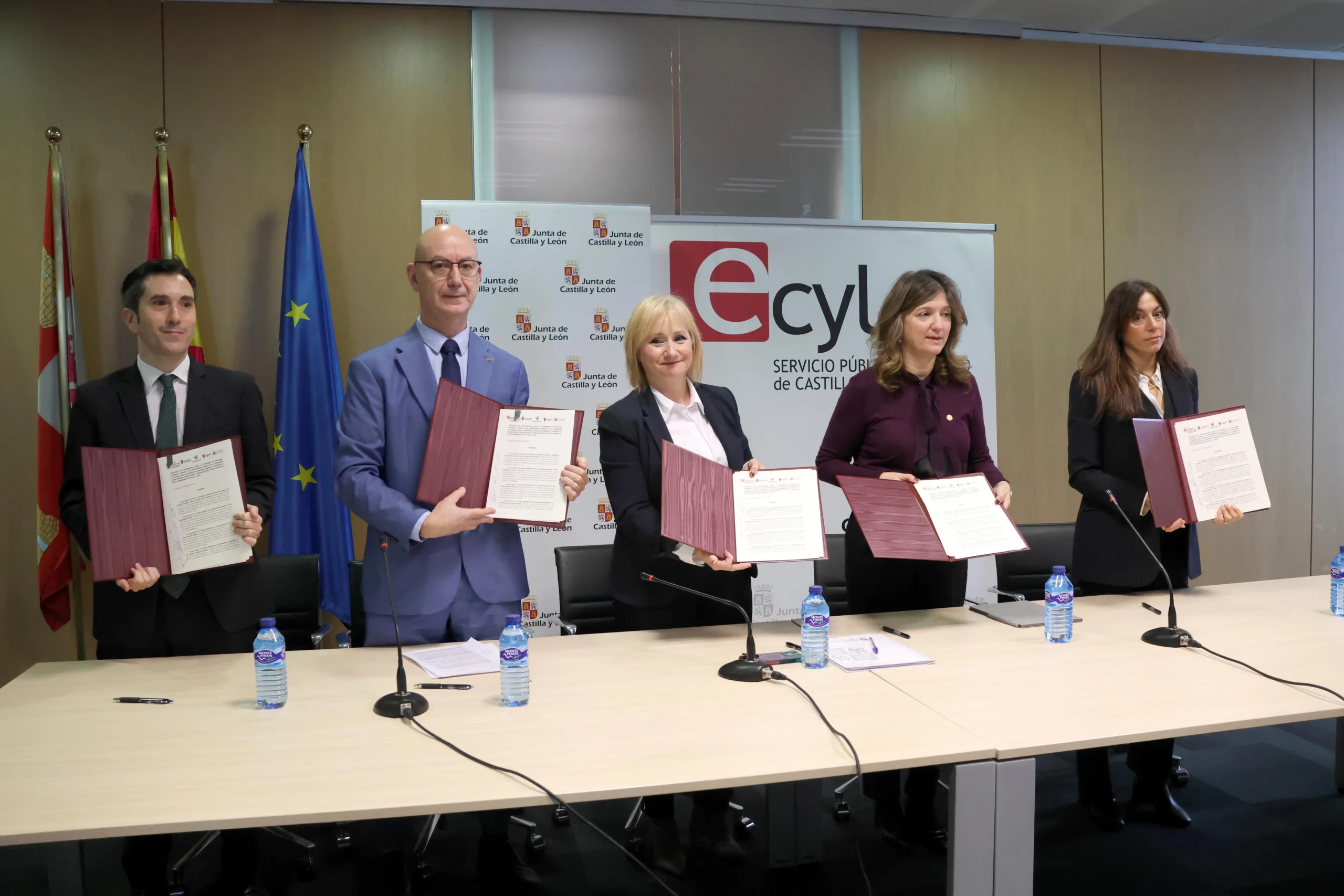 Junta de Castilla y León y Universidad de León impulsan el programa INCOFI para la integración laboral de titulados universitarios
