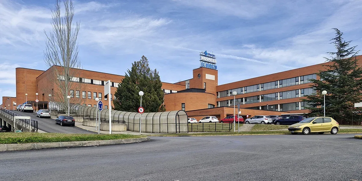 Concentraciones ante los centros hospitalarios en Castilla y León ante una nueva Ley del Estatuto Marco “incompleta e interesada” del Ministerio de Sanidad