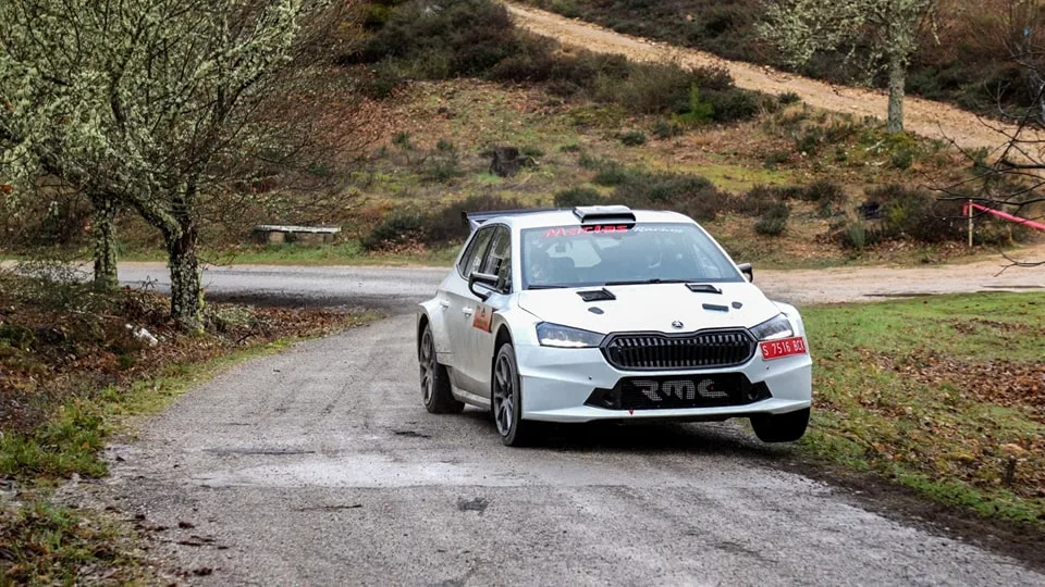 [FOTOS] Félix Macías sube al podio en el Rallye La Mencía de Cacabelos