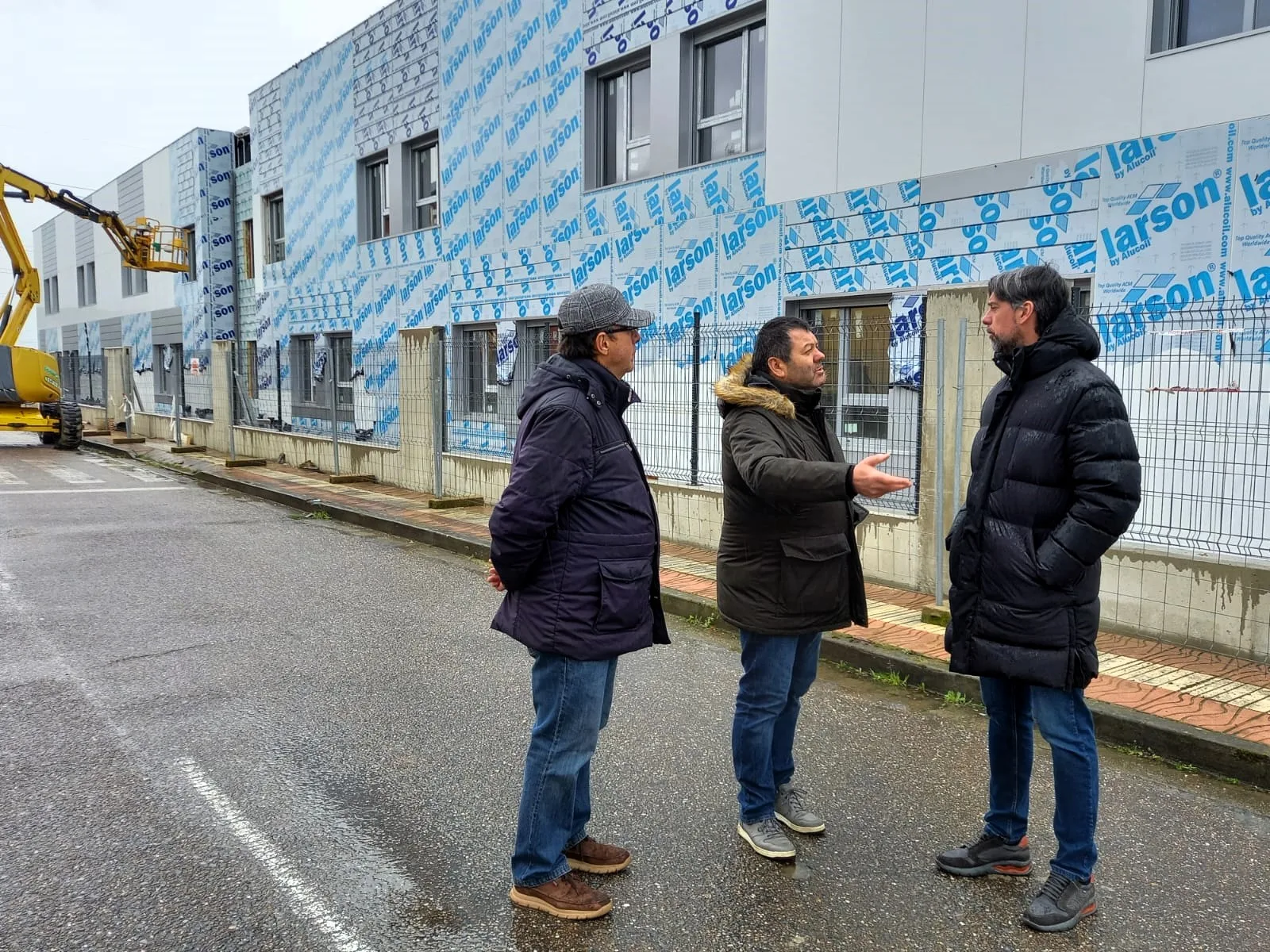 El PP exige explicaciones por el retraso en la apertura de la Residencia de Ancianos y el Centro de Día en Camponaraya
