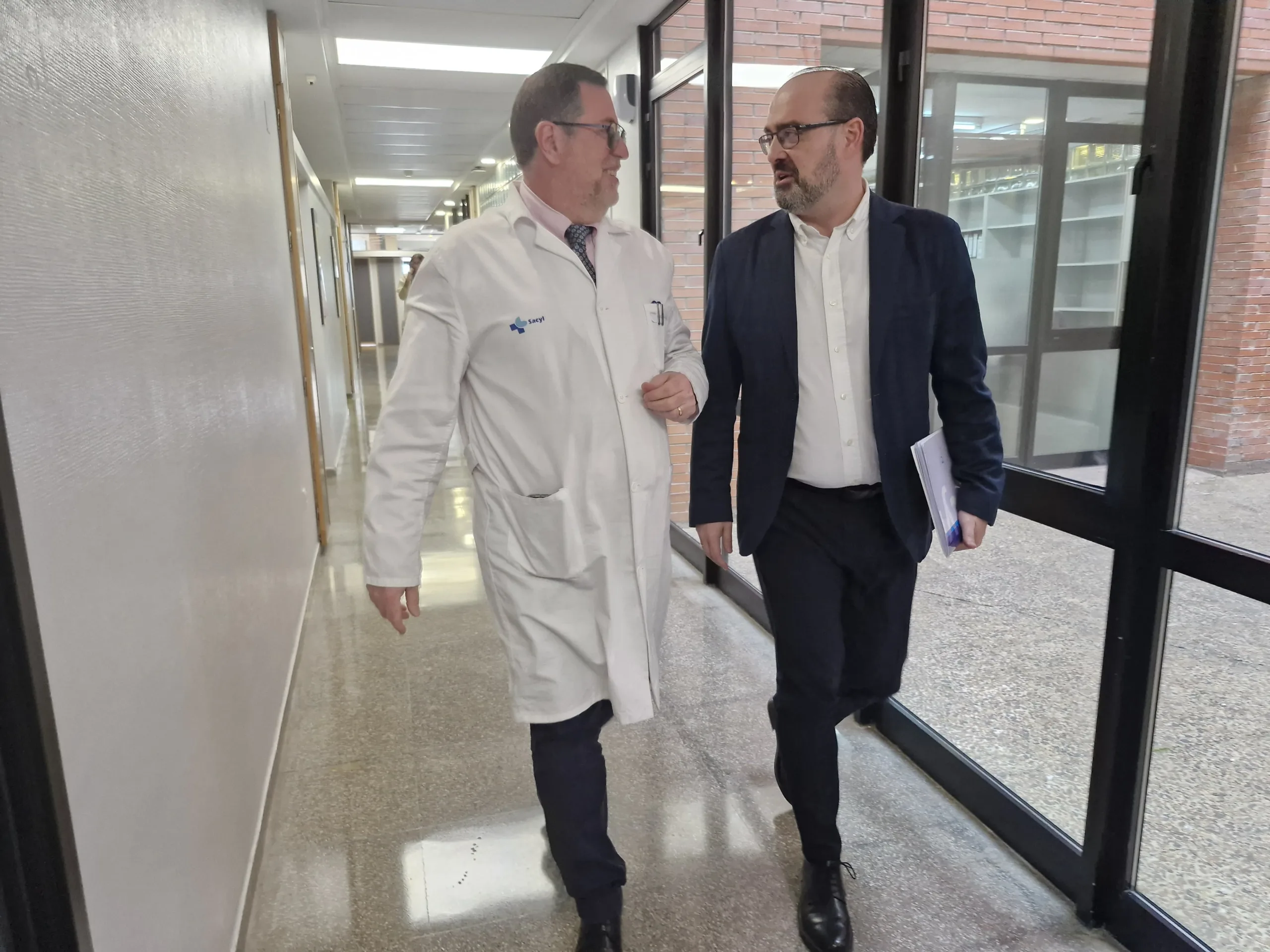Morala comienza "a ver frutos" en el Plan de Garantía Asistencial Sanitaria para el Hospital El Bierzo "a pesar de las dificultades"