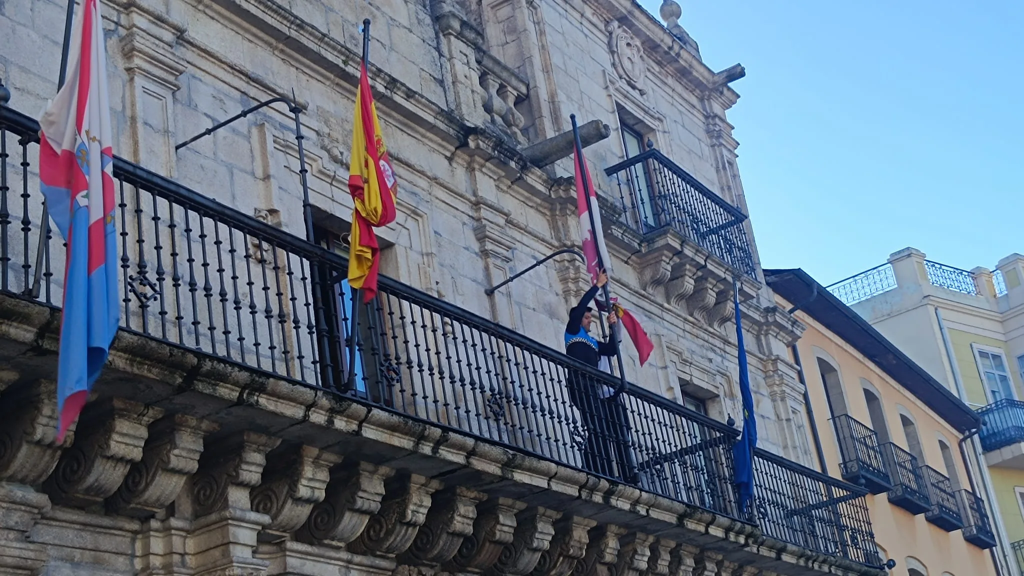 Ponferrada decreta dos días de duelo por la tragedia minera en Cerredo