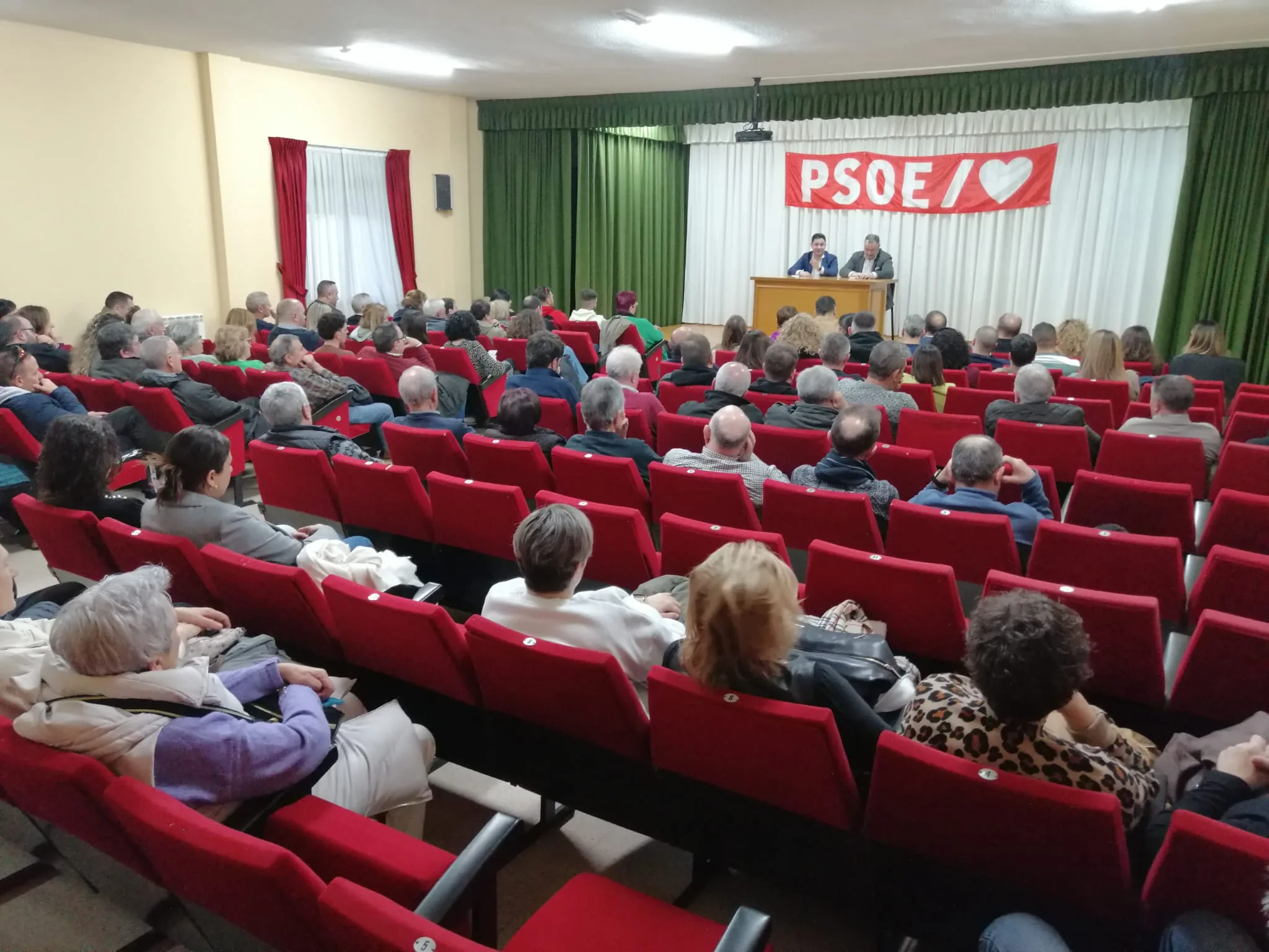 El PSOE de León aplaza su 15º Congreso Provincial al 27 de abril para "reforzar su proyecto político y ampliar la participación de la militancia"