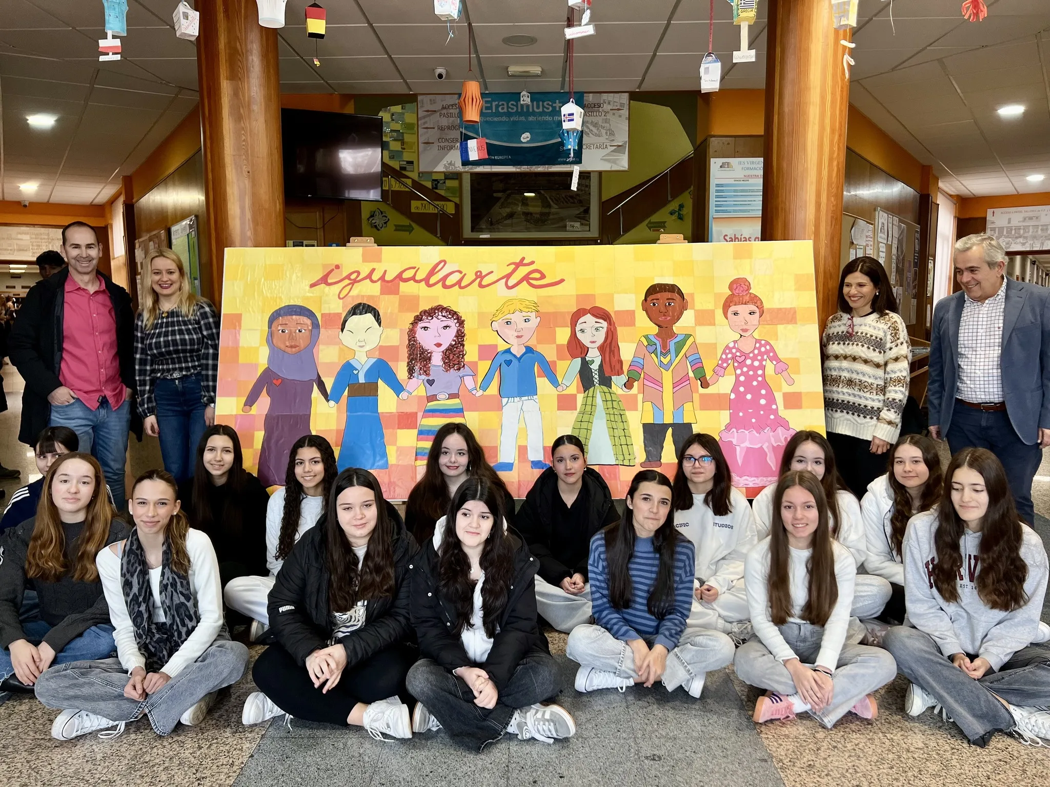 Trabajo del IES Virgen de la Encina de Ponferrada celebra el Día Internacional de la Mujer