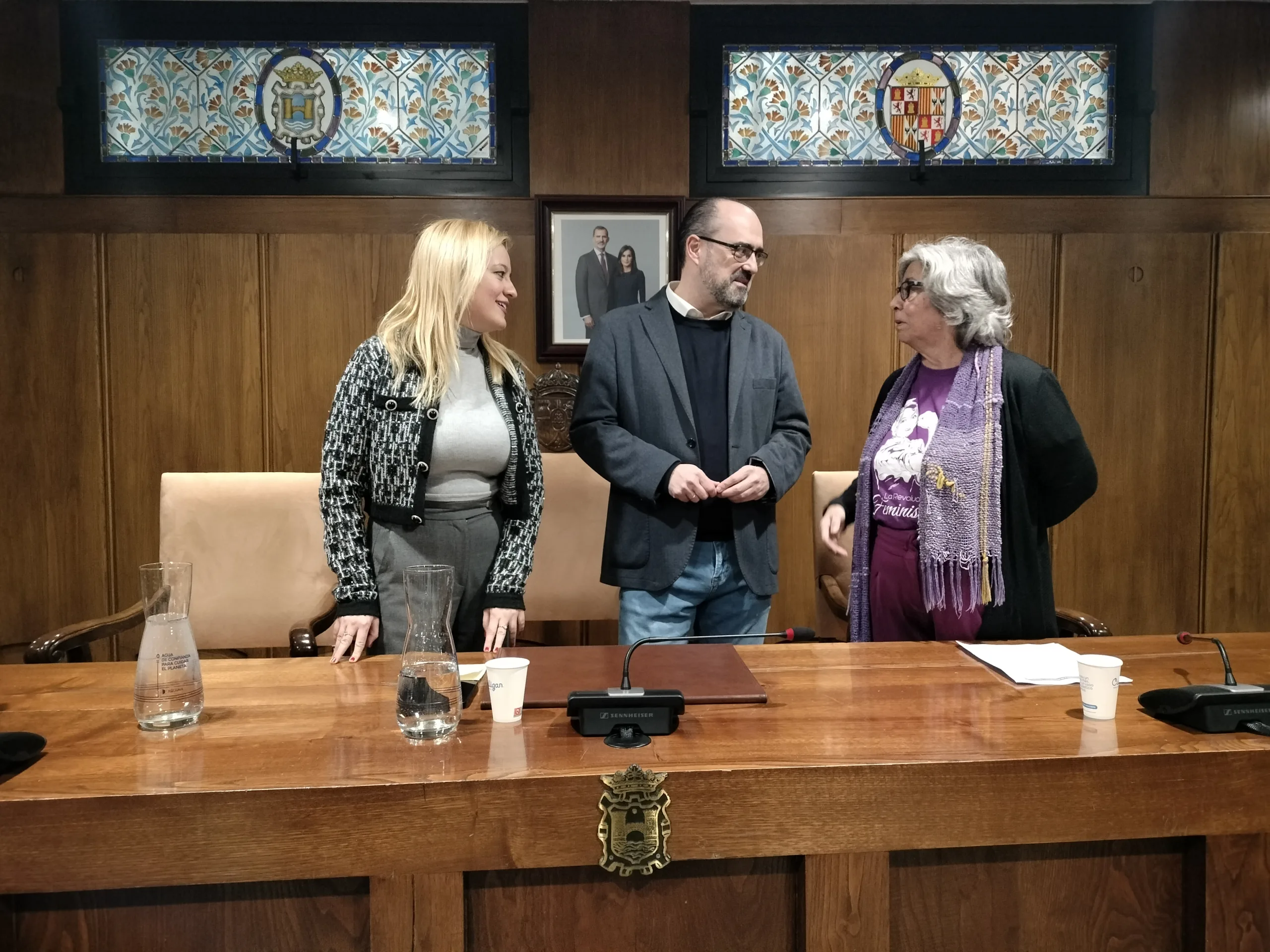 Morala aplaude la unidad por la igualdad en el 8-M y critica la ausencia de Vox
