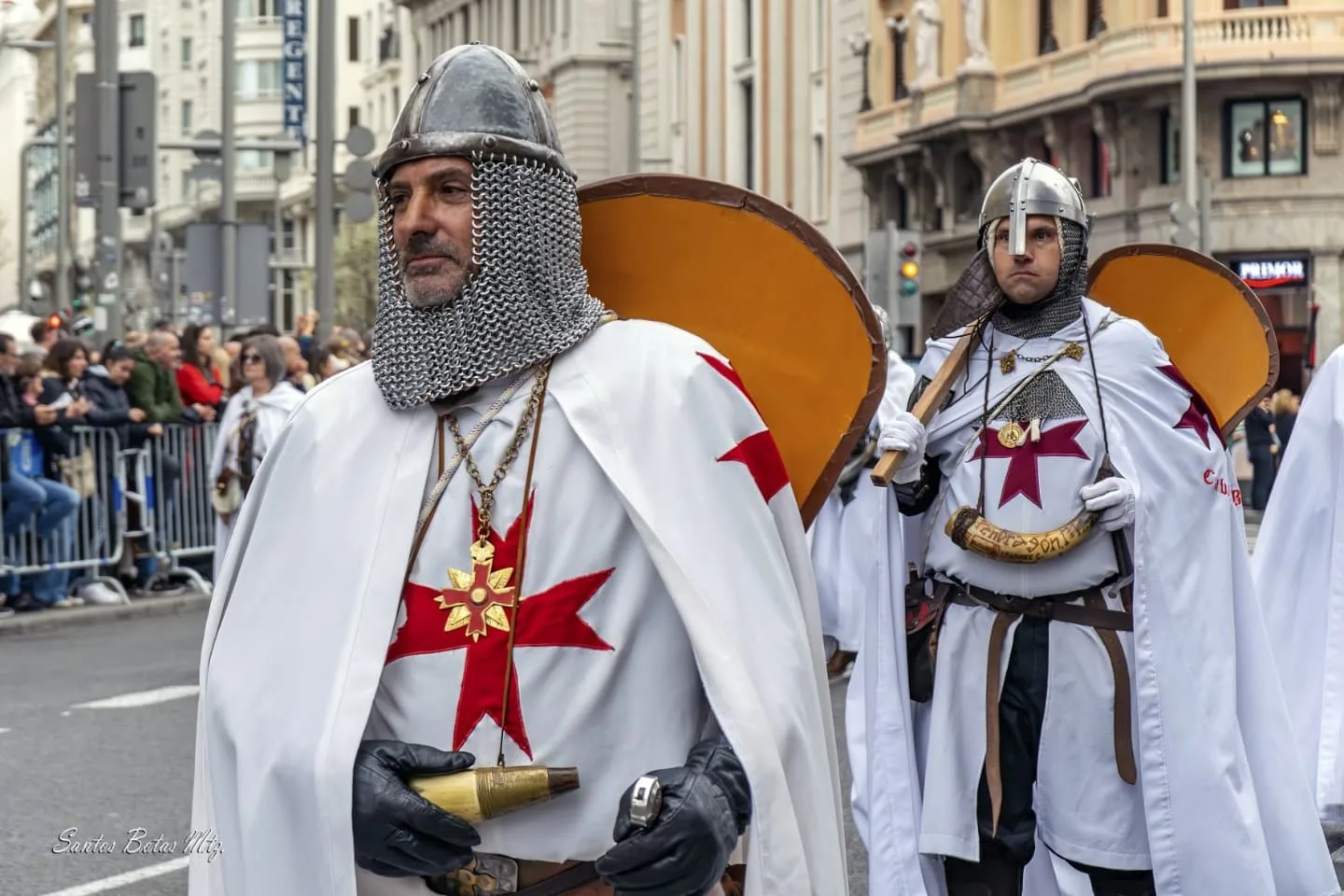 Ponferrada vuelve a Madrid para el III Desfile de San Patricio, promocionando la ciudad y la Noche Templaria