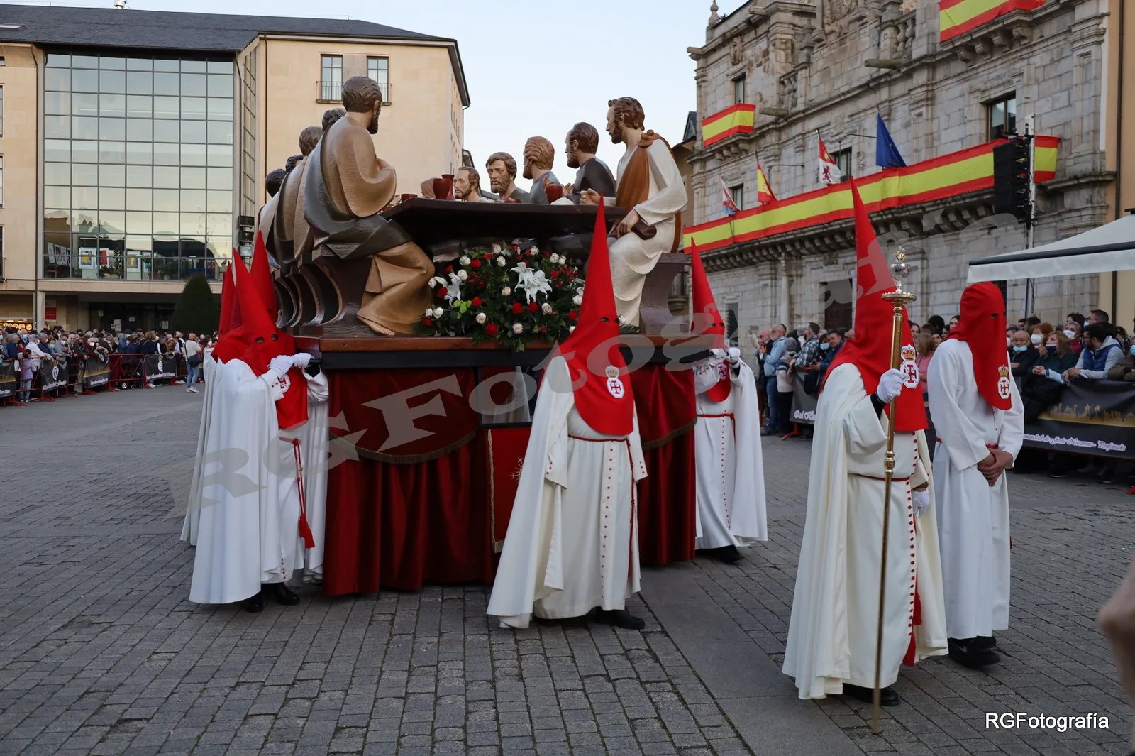 [GUÍA] Procesiones de Jueves Santo y Madrugada de Viernes Santo en Ponferrada