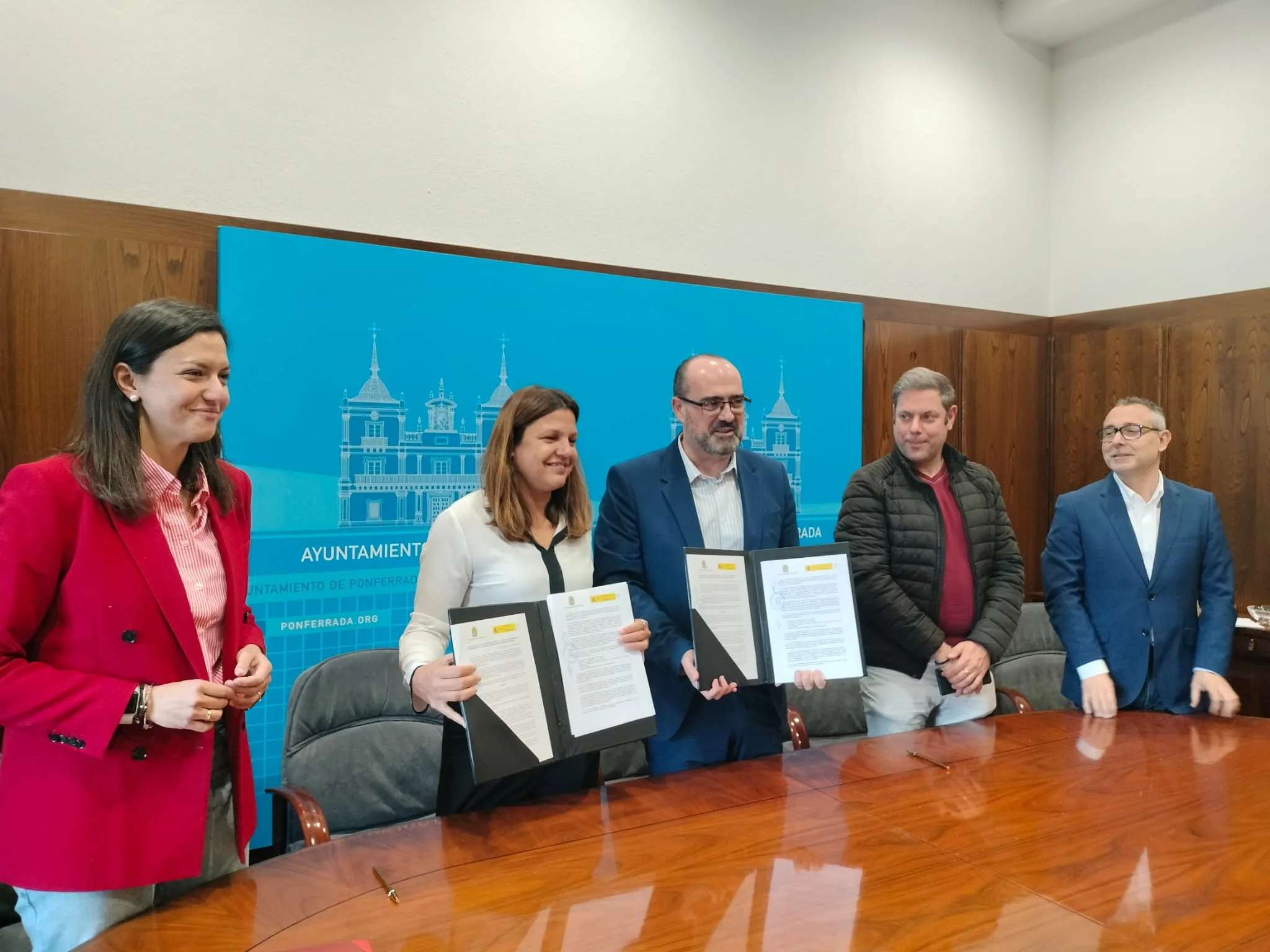El Ayuntamiento de Ponferrada y CIUDEN formalizan su colaboración con la firma de un protocolo
