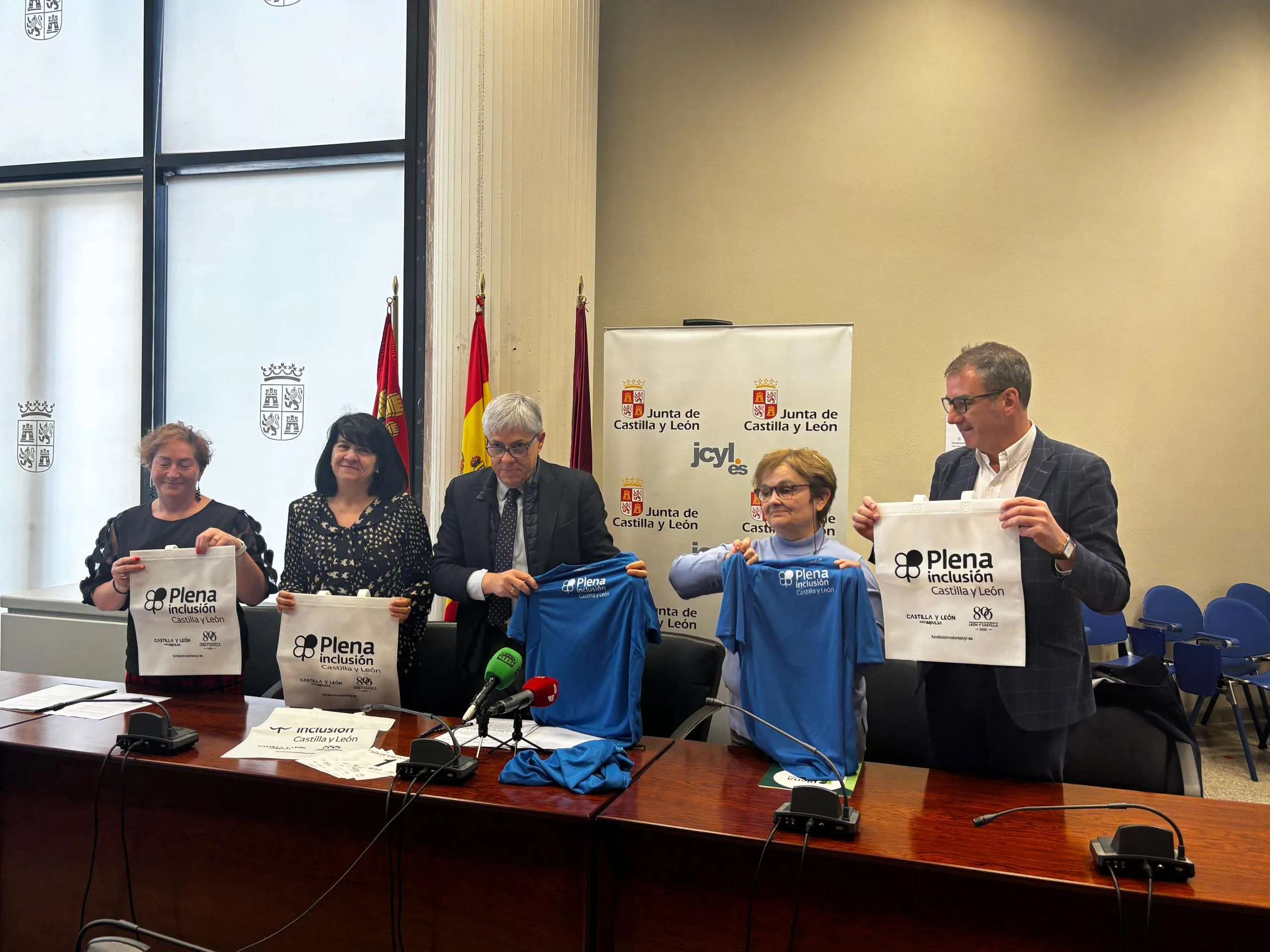 Juan Magán y Camela, las actuaciones musicales de la víspera del Día de la Comunidad en León y Ponferrada