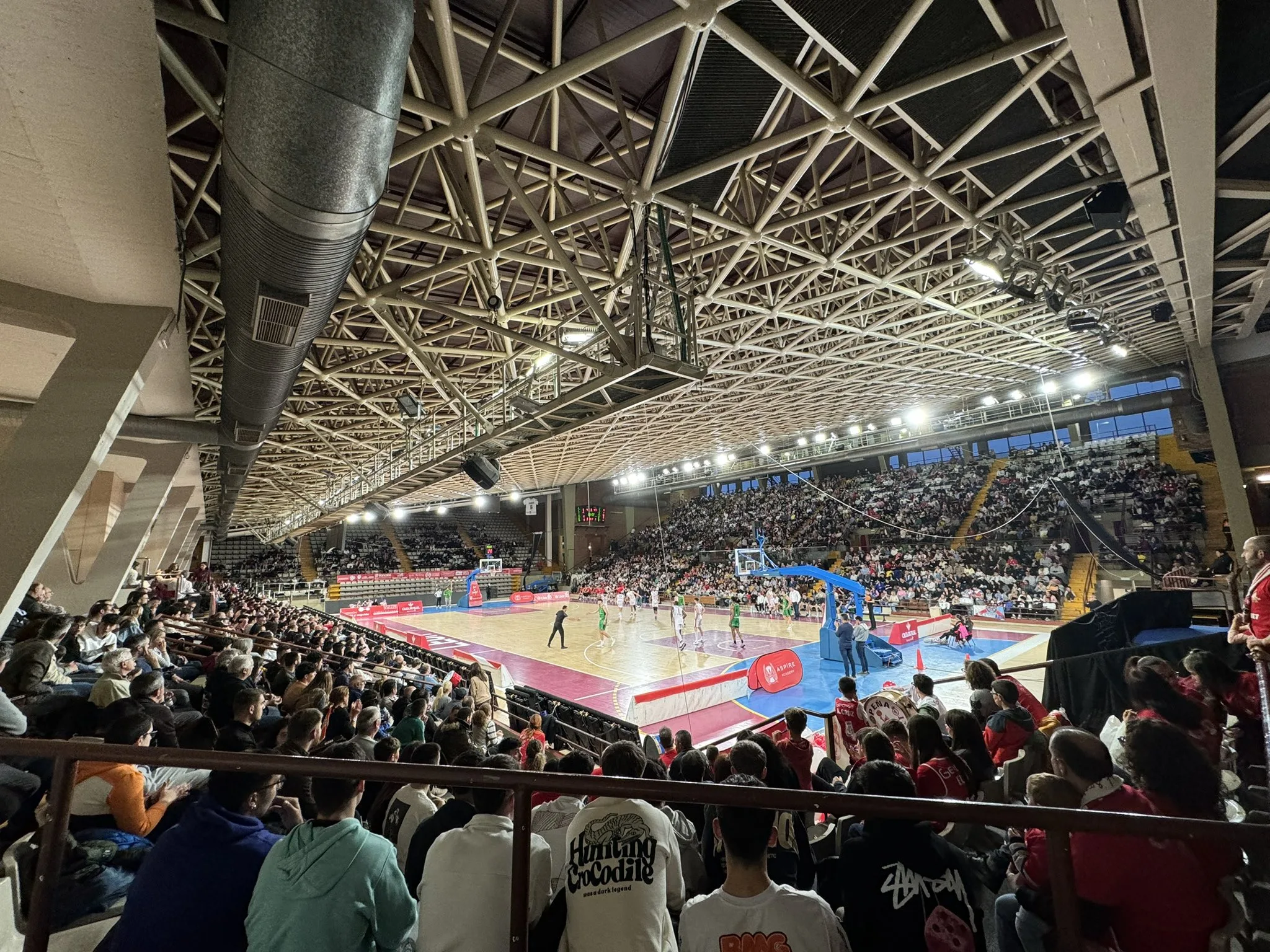 Clínica Ponferrada SDP se lleva un apasionante derbi en León (73-80)