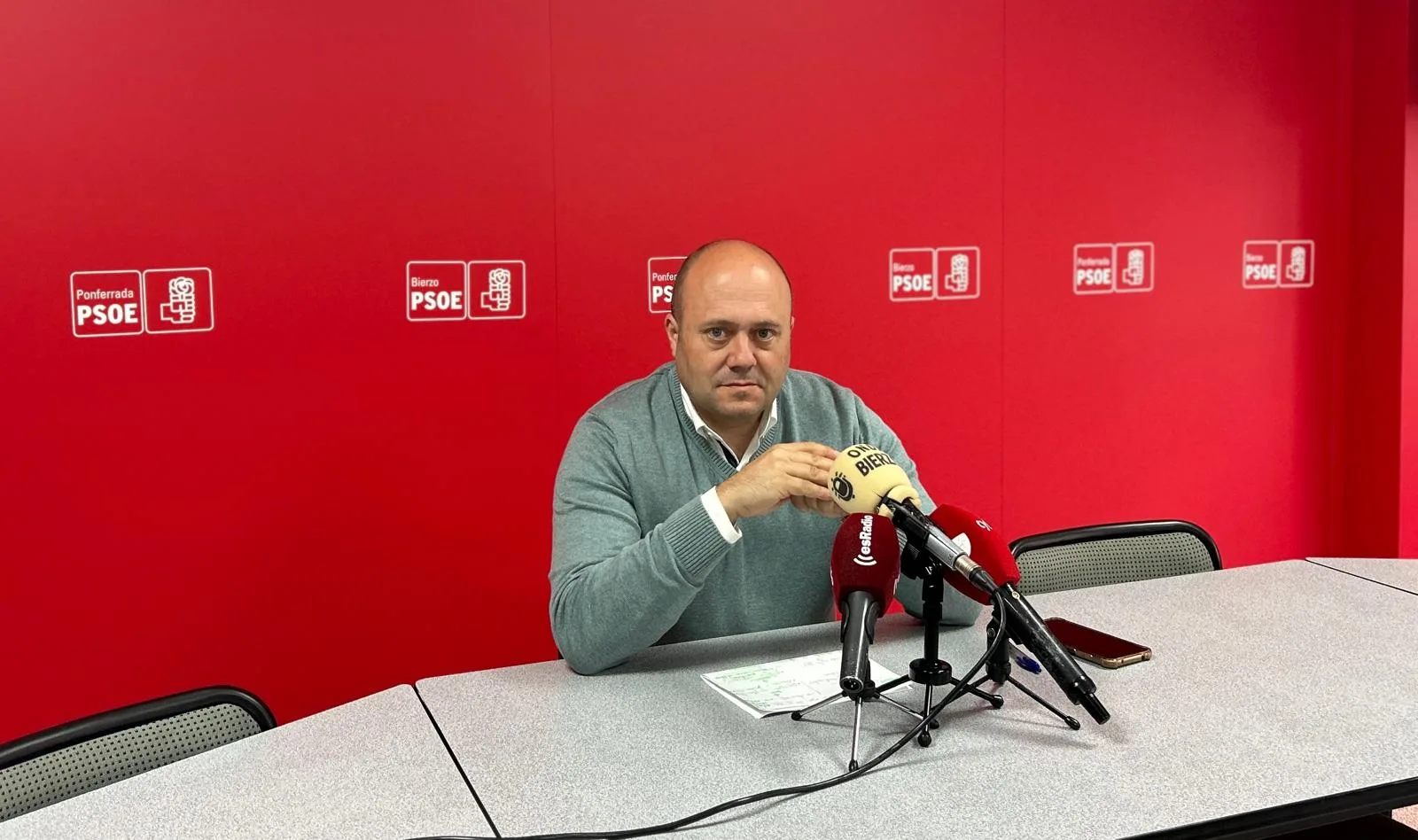 Campos tilda de "publirreportaje" el balance de la Junta del Plan Sanitario del Bierzo
