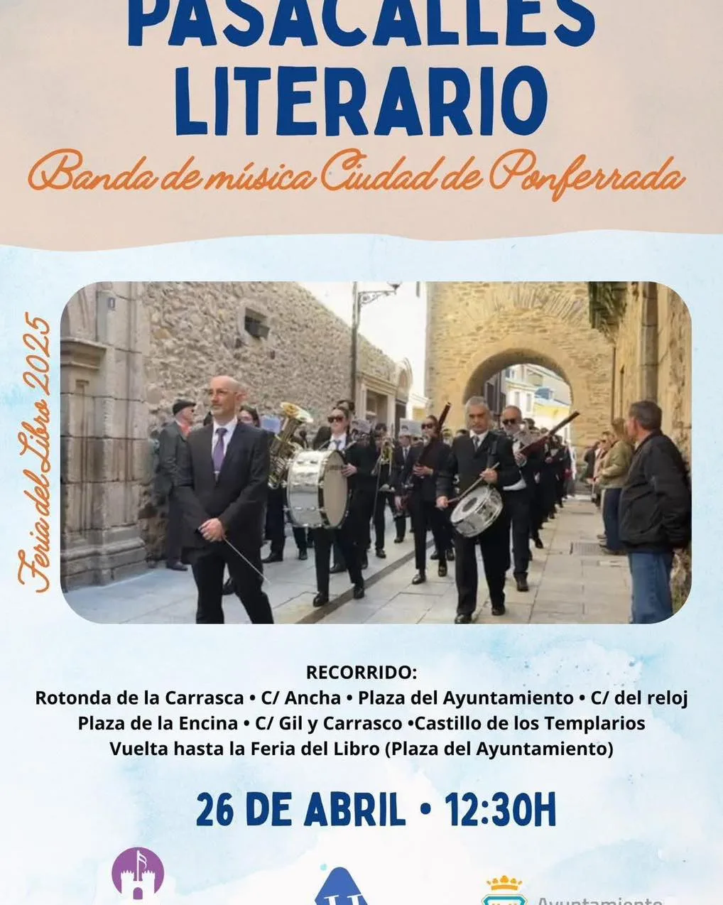 La Banda de Música Ciudad de Ponferrada llena de ritmo y letras el casco histórico con el pasacalles literario