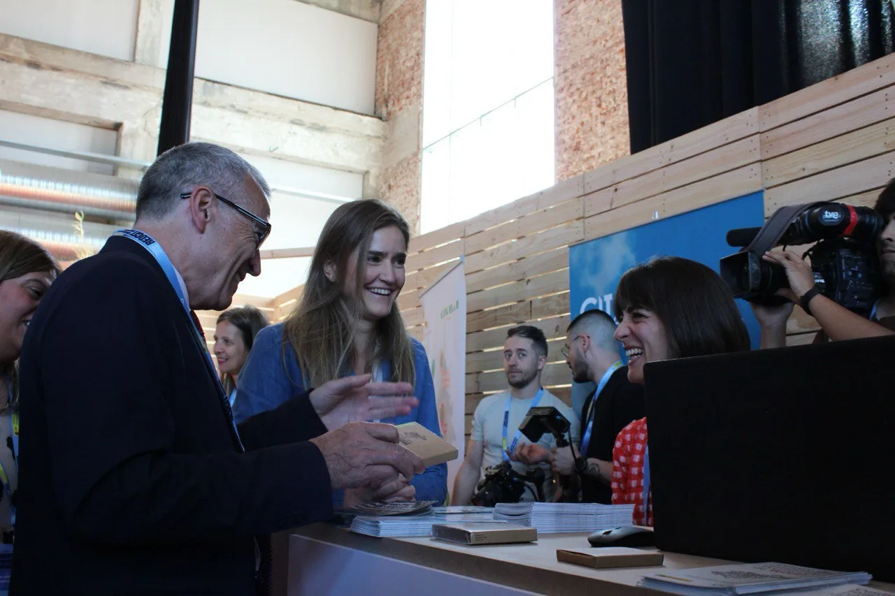 [FOTOS] Aagesen firma protocolos de adhesión a la RedCIT con ocho provincias aprovechando el Encuentro Nacional que se celebra en Ponferrada