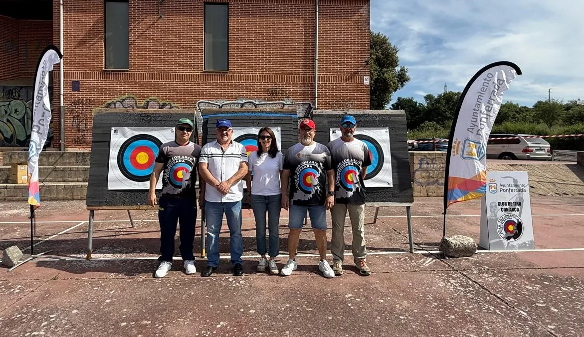 El Club de Tiro con Arco Ponferrada participa en el programa “Activa tu Pueblo” y en la Liga Provincial de Aire Libre
