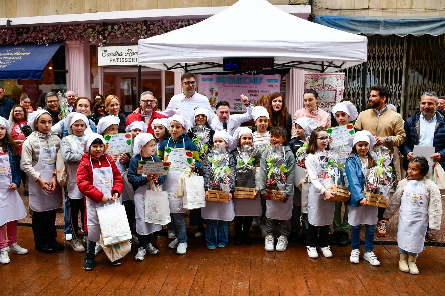 Pequechef llena el centro de Ponferrada de cocina, infancia y productos del Bierzo