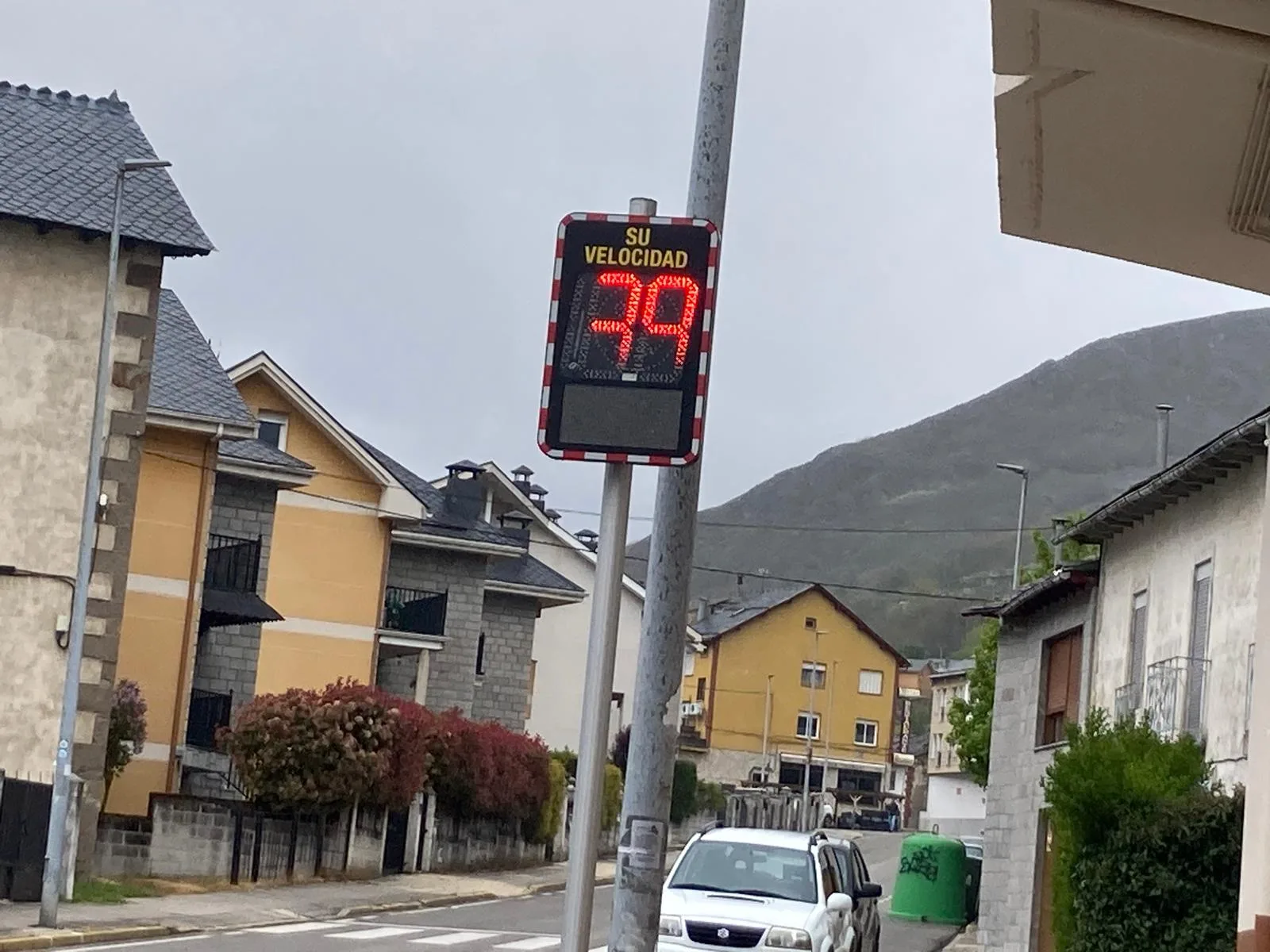 El PP celebra la mejora de la seguridad vial en dos calles de Villablino impulsada por su grupo municipal