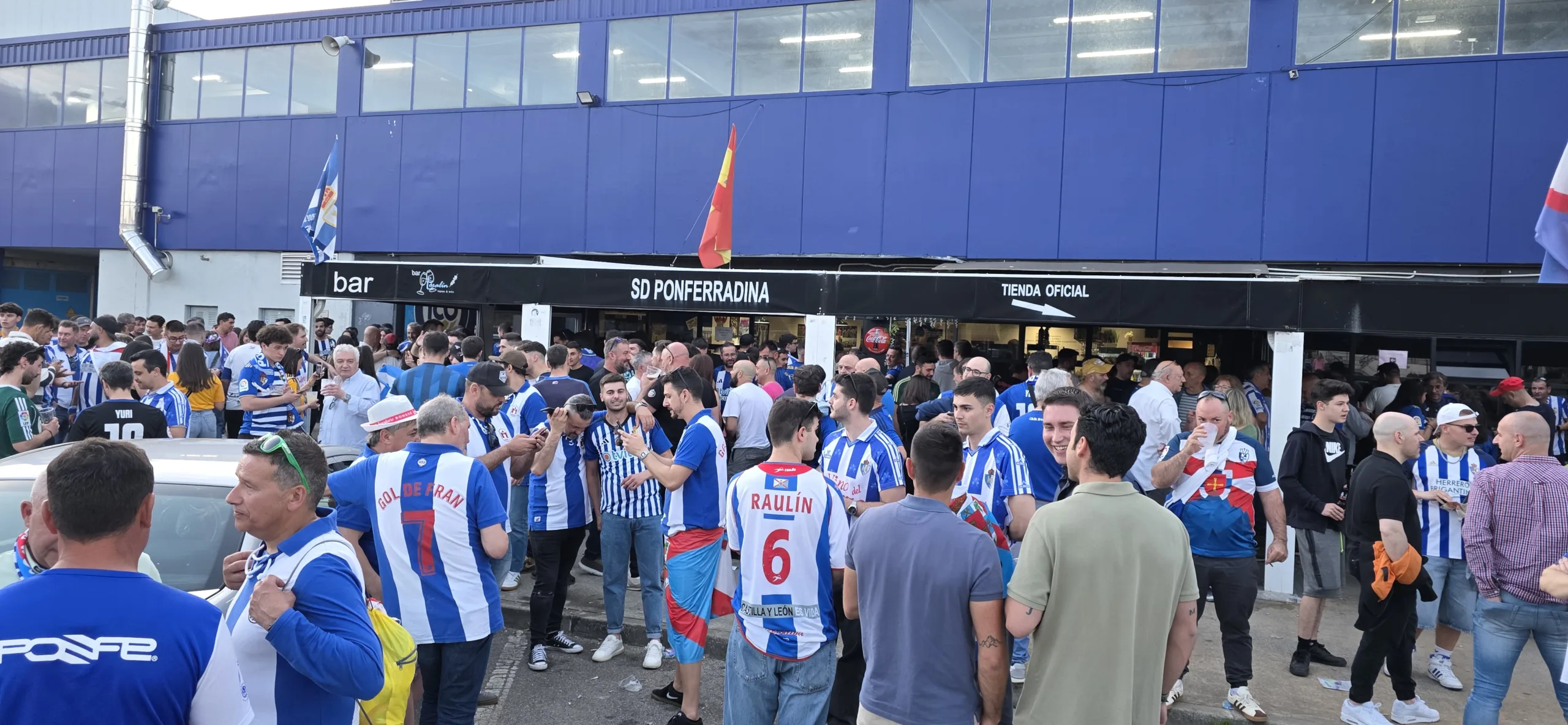 La Grada Durandarte prepara una jornada histórica de apoyo a la Ponferradina
