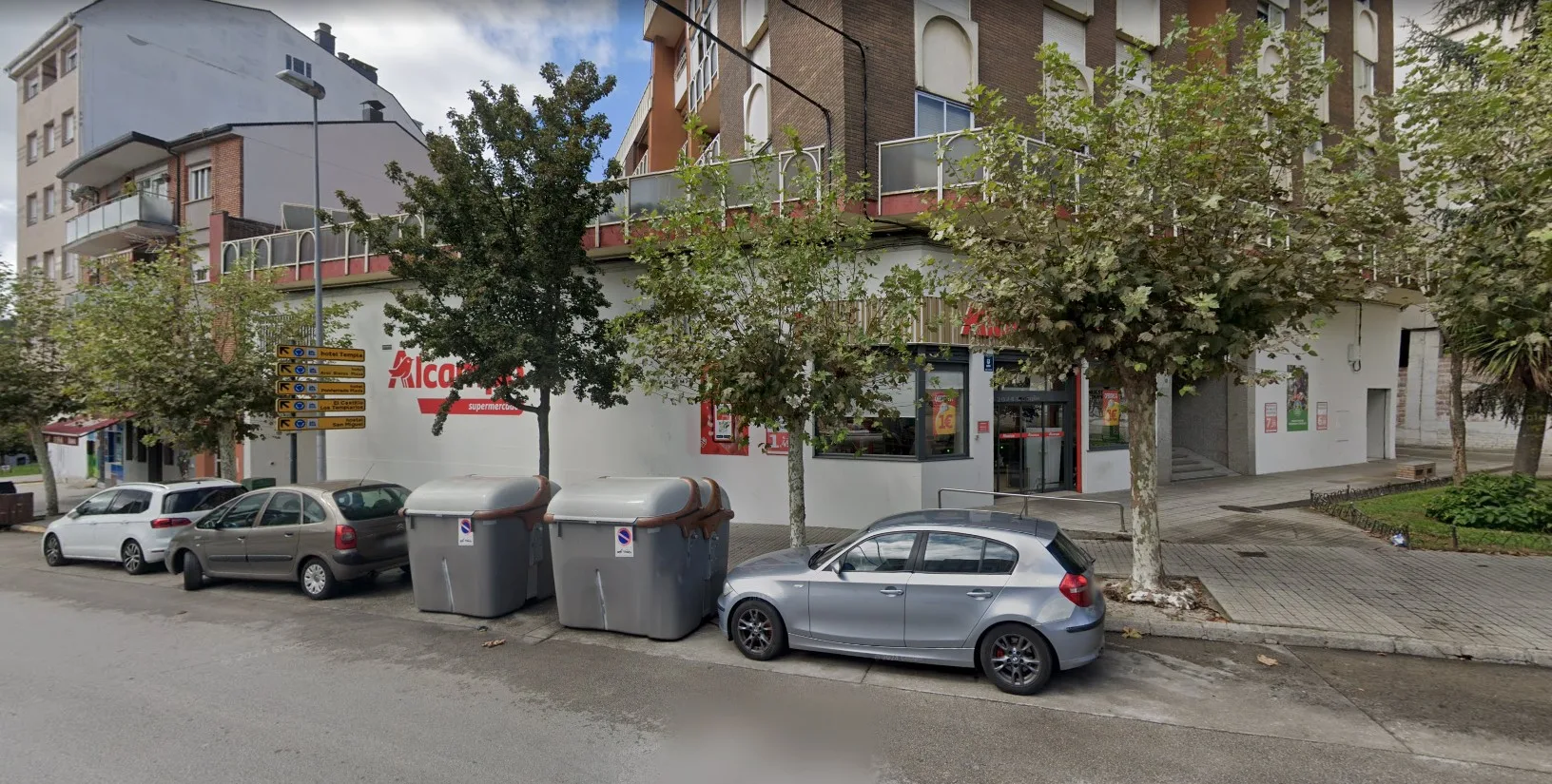 Dos supermercados en El Bierzo y uno en Laciana, entre los afectados por el cierre de tiendas de Alcampo a nivel nacional