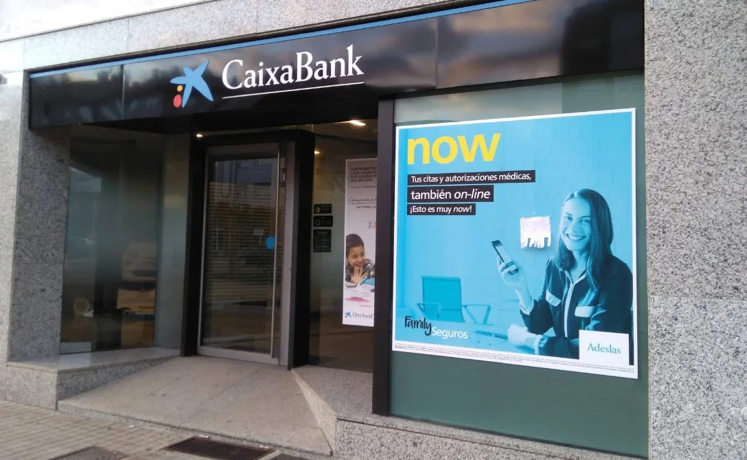 Intento de atraco a la sucursal de CaixaBank en Cuatrovientos: el autor se dio a la fuga