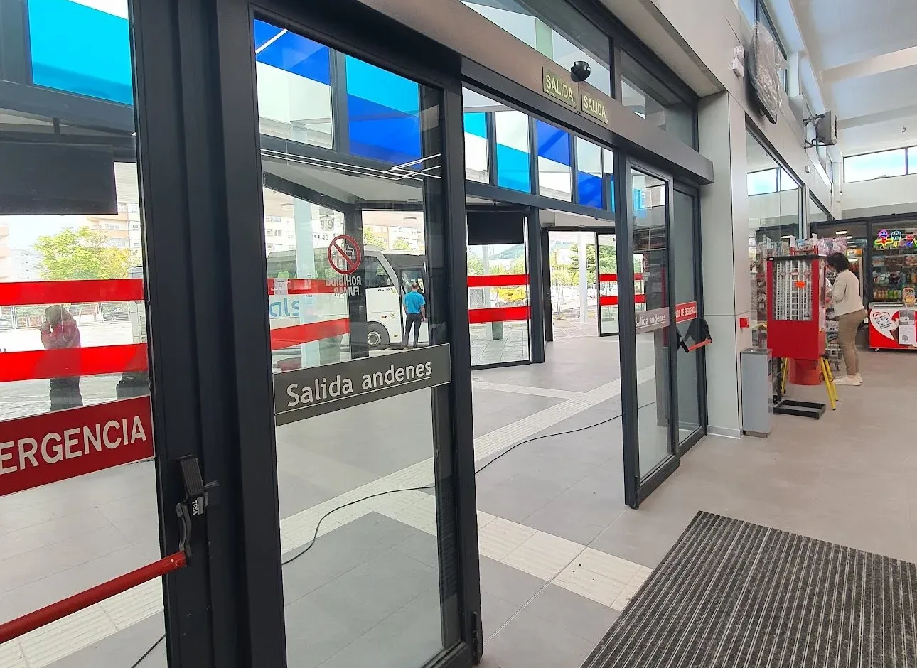 Delegación del Gobierno acusa a la Junta de “deslealtad institucional” en la inauguración de la renovada Estación de Autobuses de Ponferrada prevista para este viernes