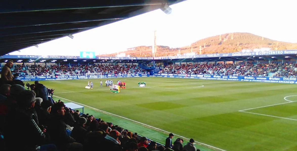Declarado de alto riesgo el derbi entre la Ponferradina y la Cultural Leonesa: amplio dispositivo de seguridad para el sábado