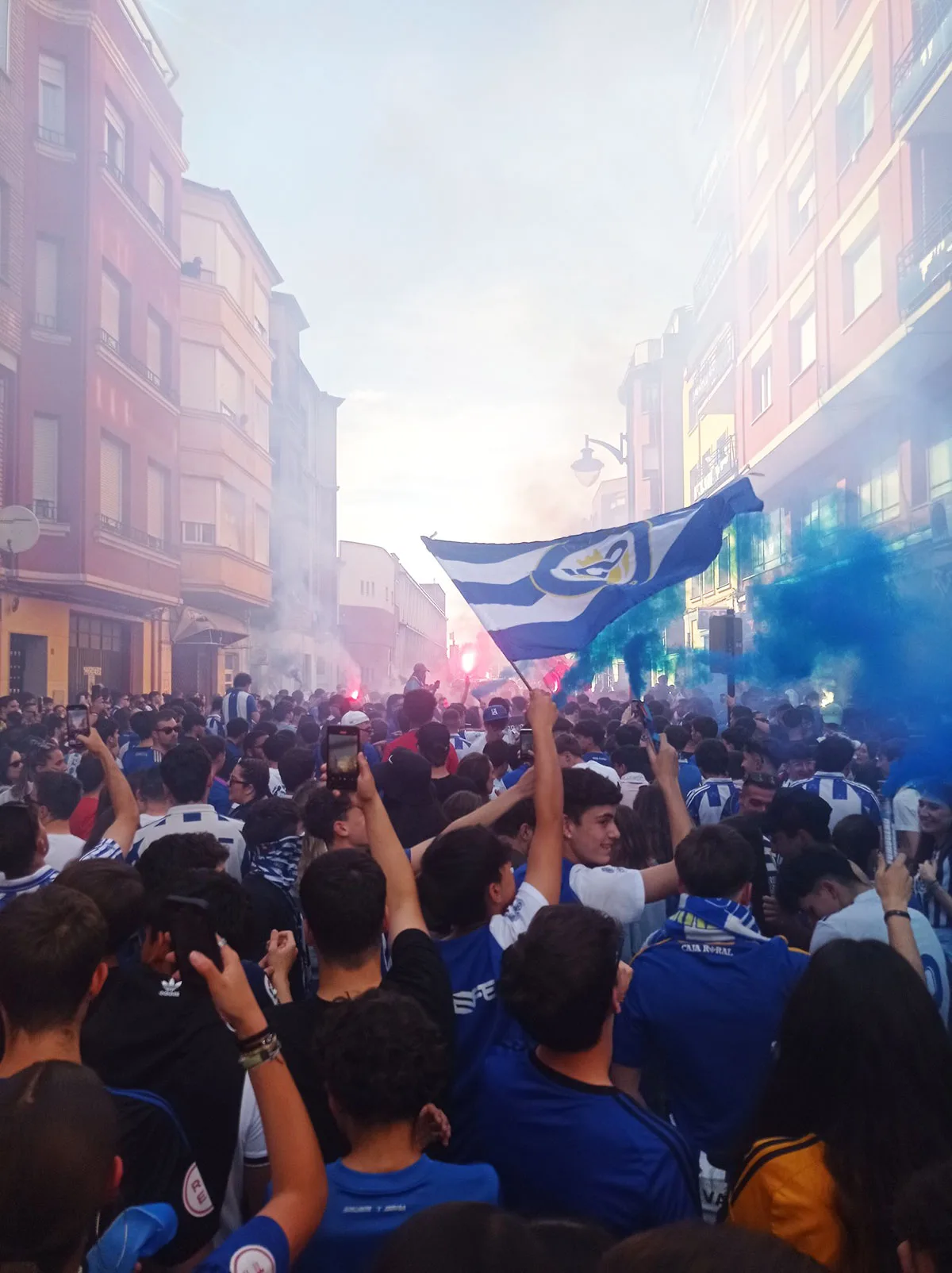Durandarte organiza varias actividades en la previa de la vuelta de la final el playoff entre Ponferradina y Andorra