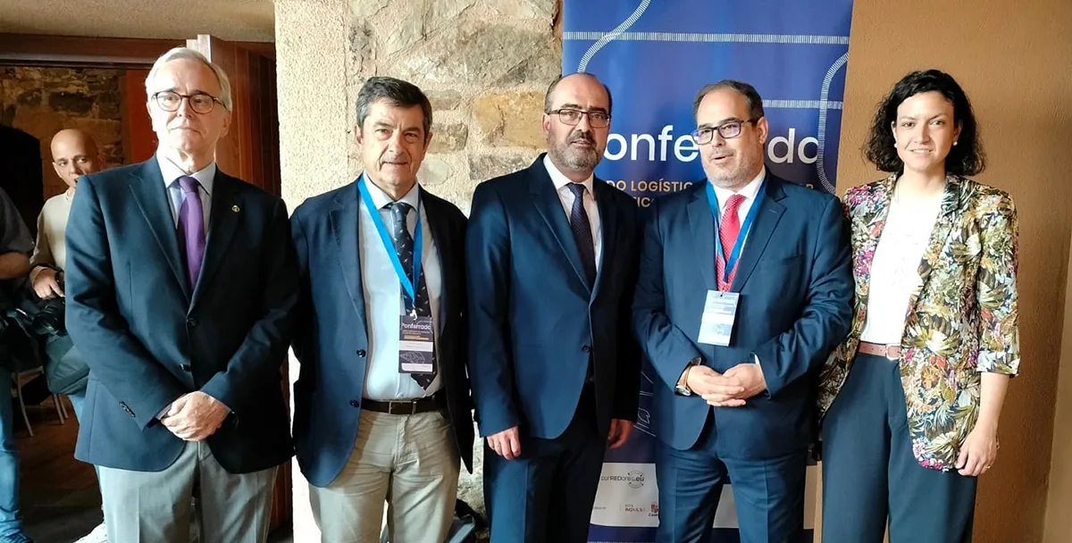 Morala destaca en la inauguración del foro 'Ponferrada: Nodo logístico del Corredor Atlántico Noroeste' la “ventaja geográfica de nuestra ciudad”