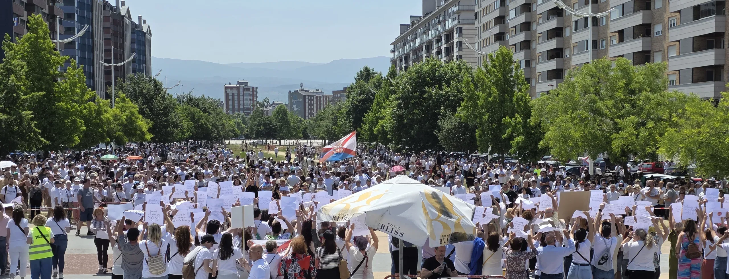 Presión ciudadana: Sanidad convoca a Oncobierzo a una reunión el próximo lunes tras recriminar la plataforma en una carta abierta la “actitud fría y desconectada de la realidad” de la Junta y su presidente