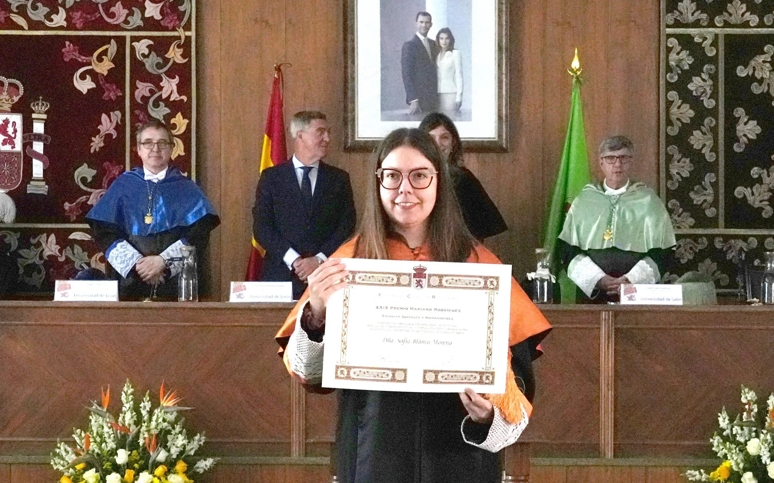 La berciana Sofía Blanco Moreno, galardonada con el primer premio del certamen 'Mariano Rodríguez' para Jóvenes Investigadores por su tesis doctoral sobre inteligencia artificial y turismo