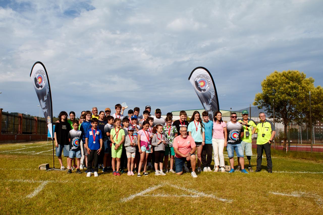 El XIII Trofeo de Escuelas Municipales de Tiro con Arco reúne a jóvenes promesas en Ponferrada
