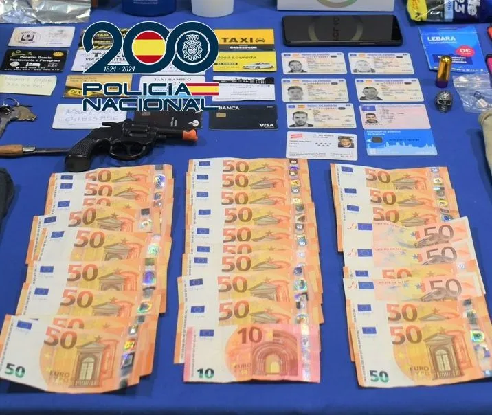 Detenido el autor de varios atracos a bancos, uno de ellos en Ponferrada, que empleaba una nota manuscrita para avisar de sus intenciones