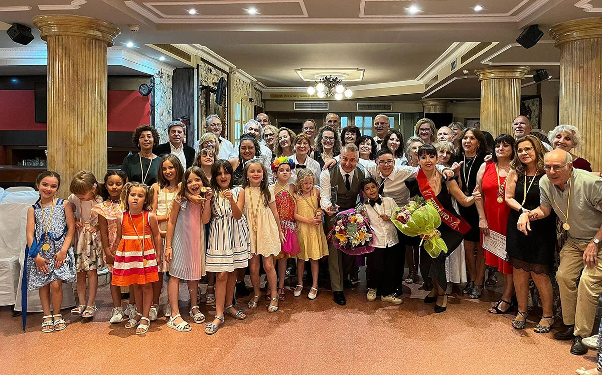 VIDEO · FOTOS | La Escuela de Baile Bierzo Dance Team Cierra su Curso con una Gran Gala en Ponferrada
