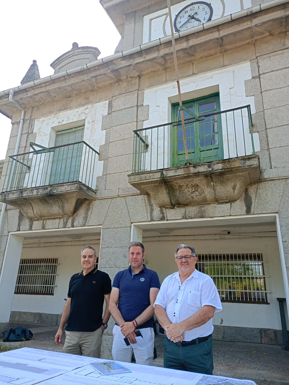Presentado el anteproyecto para transformar el antiguo edificio administrativo de Endesa en Compostilla en el futuro Centro Municipal del Camino de Santiago