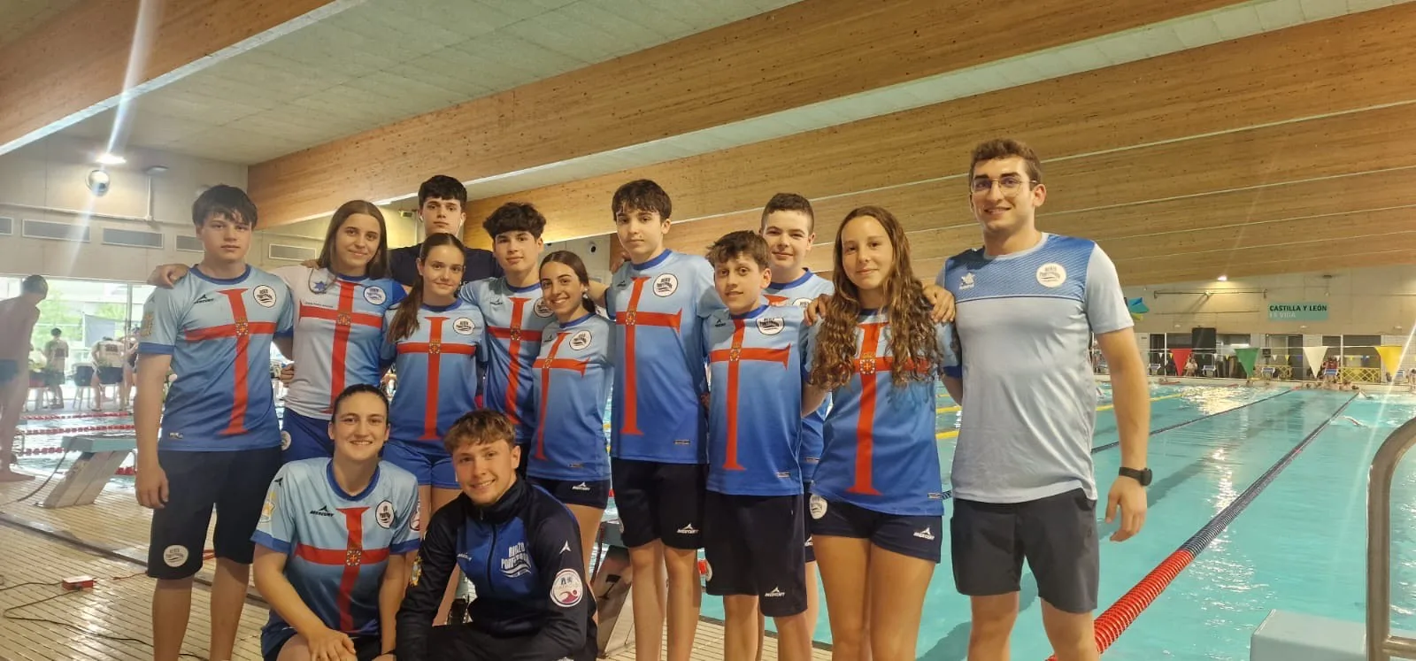 Excelentes resultados del Club de Natación Bierzo Ponferrada en el Campeonato de Castilla y León Absoluto y Junior de Verano