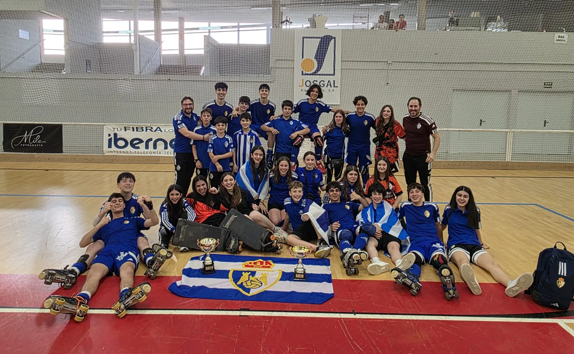 La SD Ponferradina Hockey gana la Copa de Castilla y León alevín y juvenil