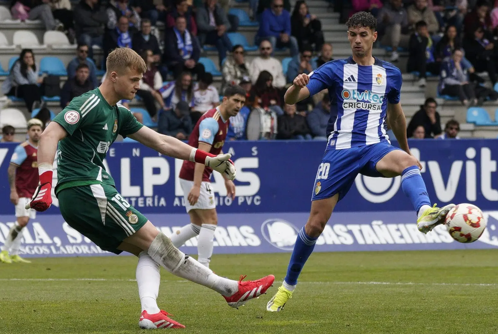 Álex Costa se despide de la afición blanquiazul “con el orgullo de haber vestido esta camiseta y la tranquilidad de haberlo dado todo por estos colores”