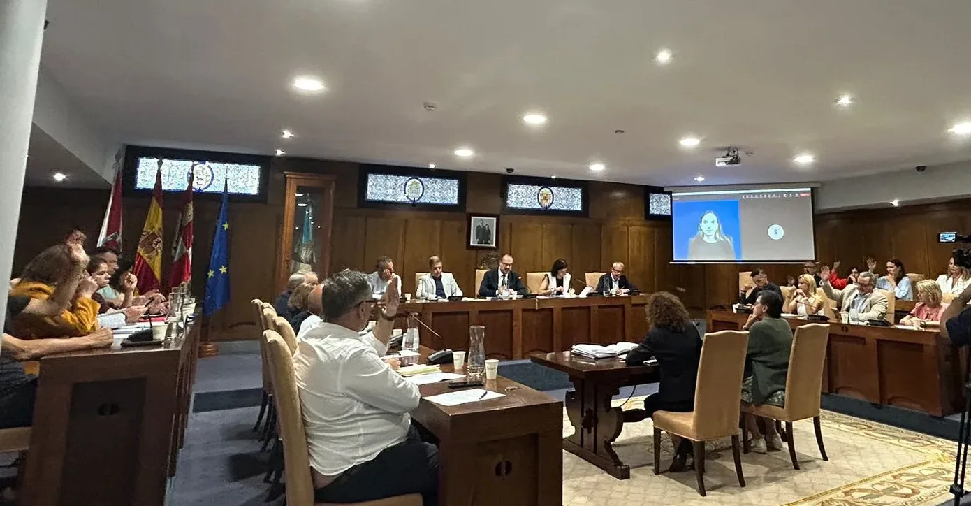 Ponferrada aprueba el censo de 2025 con un aumento de 232 habitantes y consolida tres años de crecimiento
