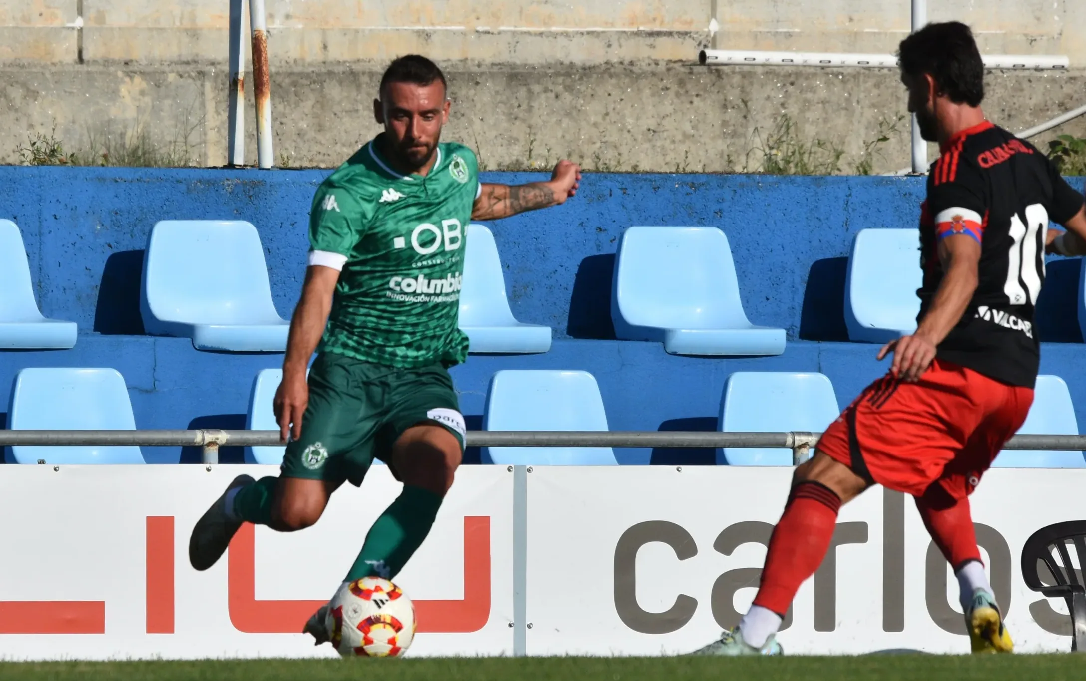 La Ponferradina se lleva la victoria en los penaltis ante el CD Arenteiro en el primer test serio de pretemporada frente un rival del grupo