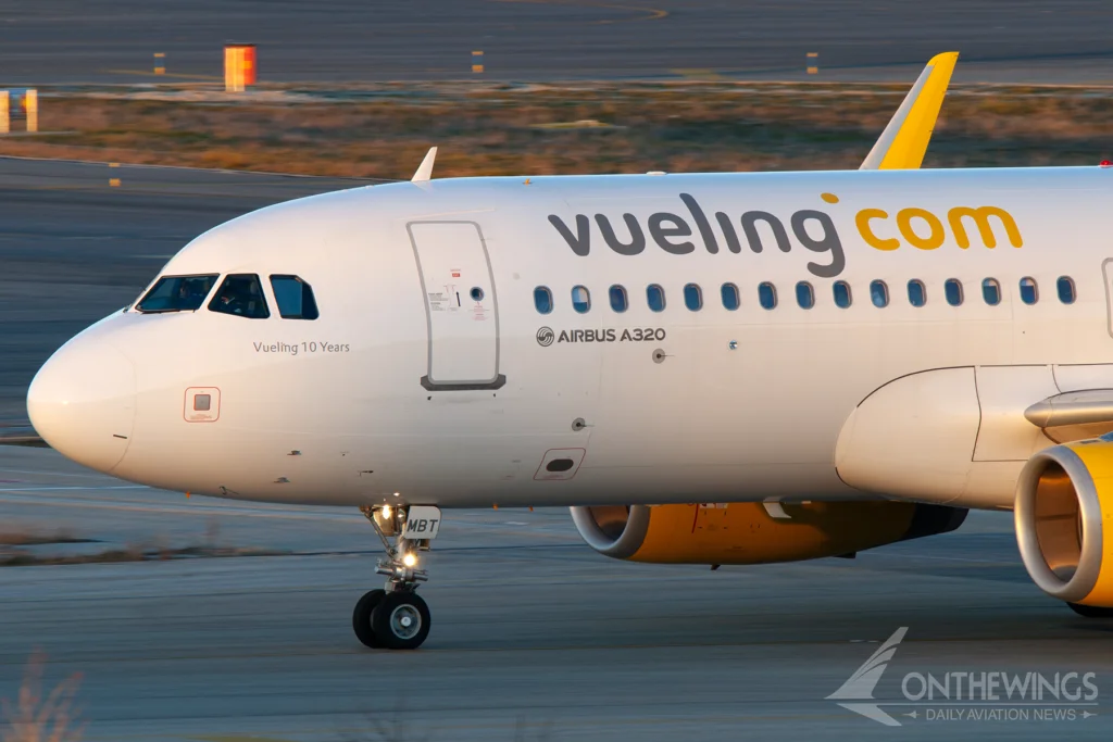 Si no te sabes comportar en el avión, te bajas